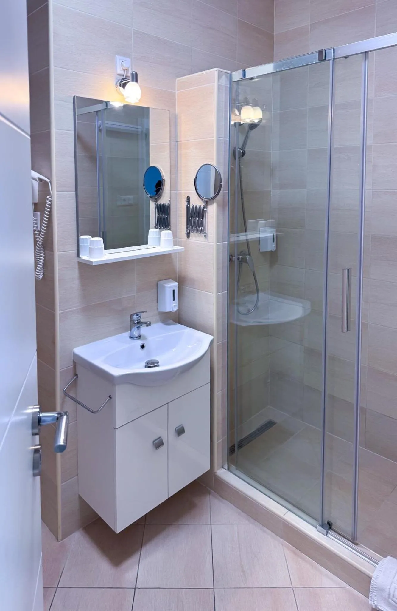 Camille Apartmanhouse