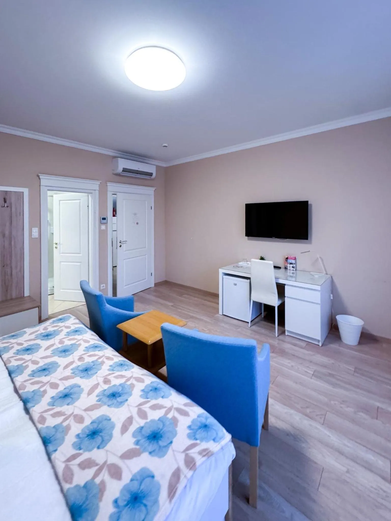 Bed in Camille Apartmanhouse