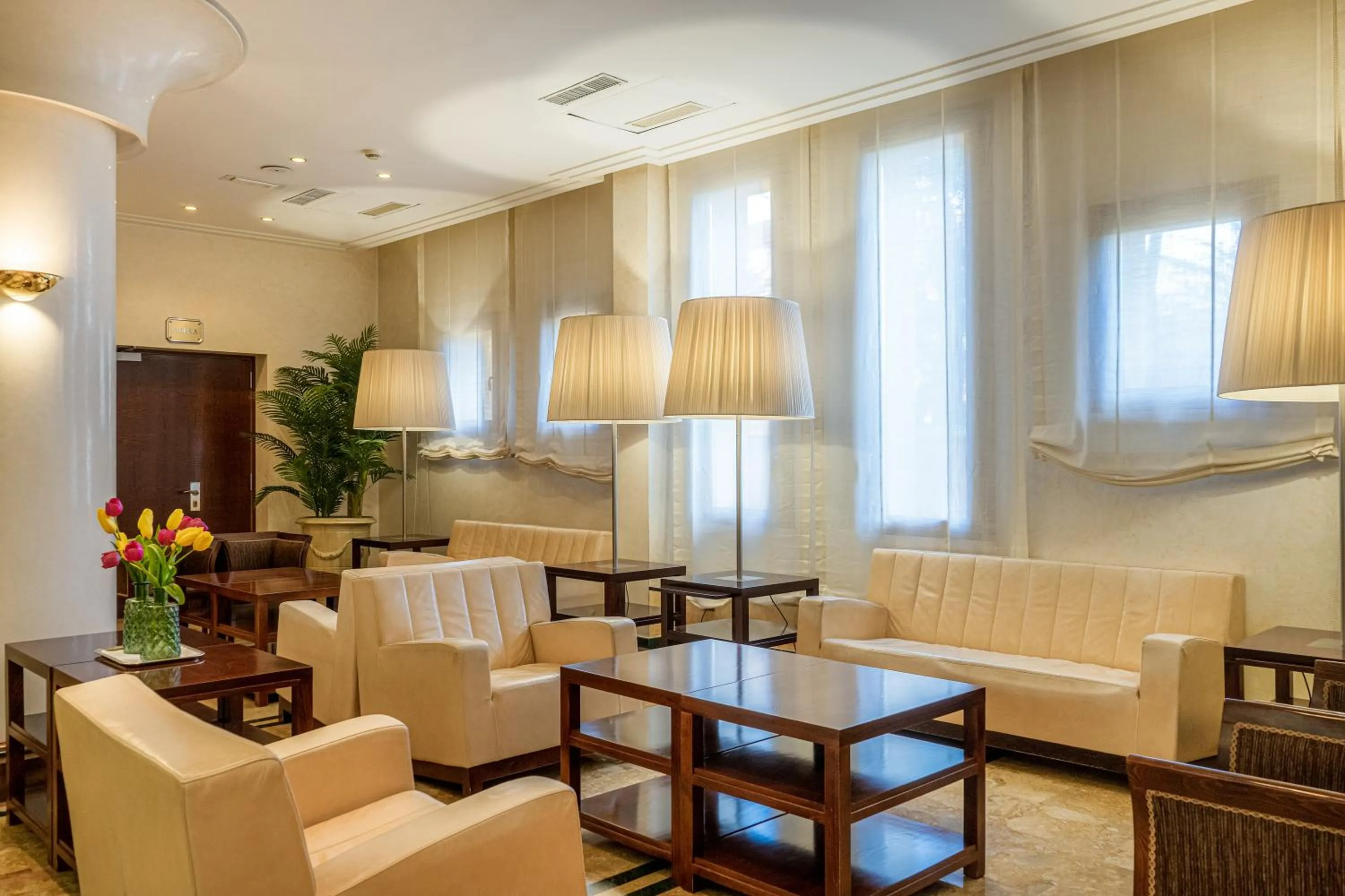 Lobby or reception in Hotel Cala Del Porto