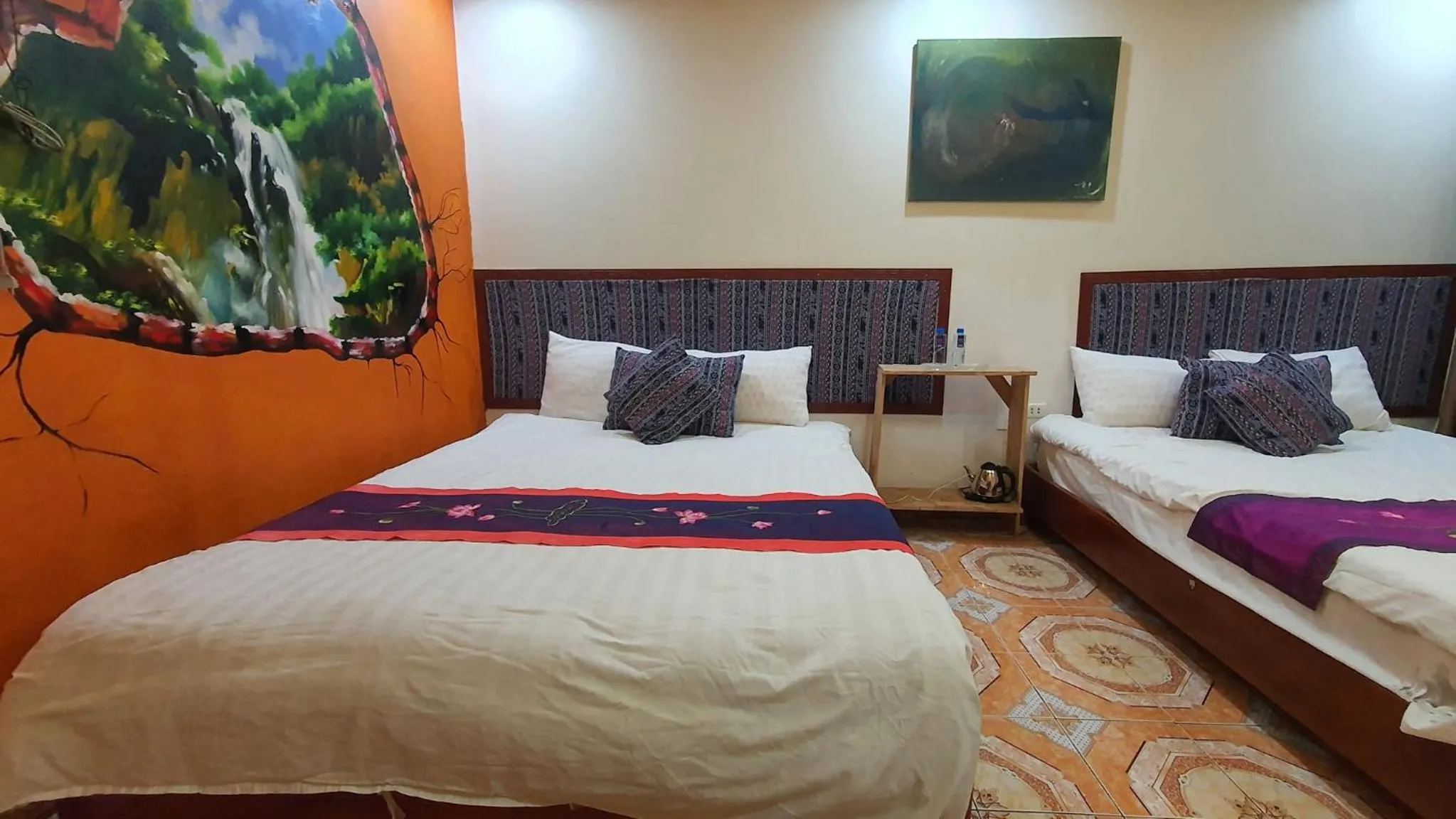 Bed in TRUC LAM HOTEL