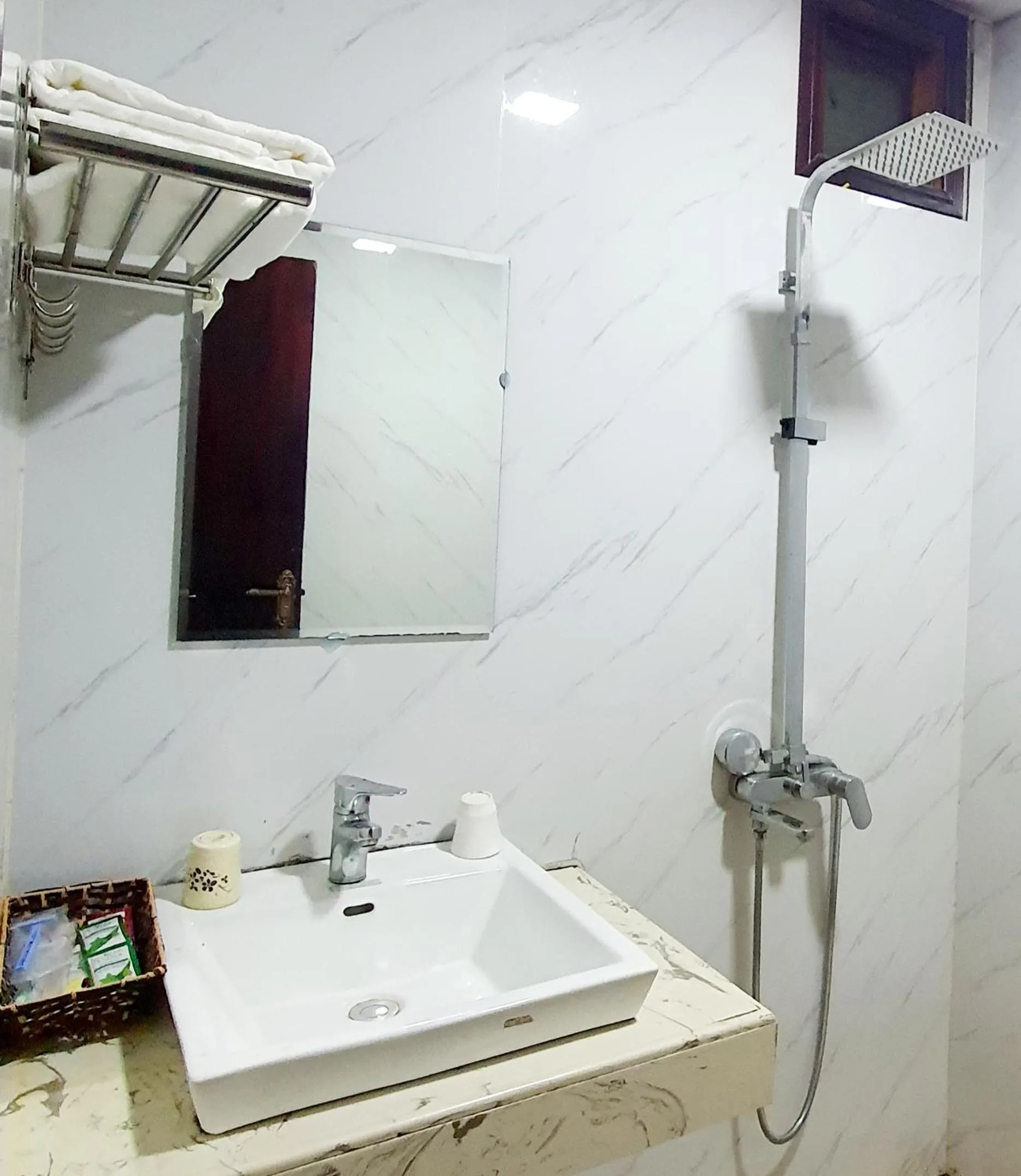 Shower in TRUC LAM HOTEL
