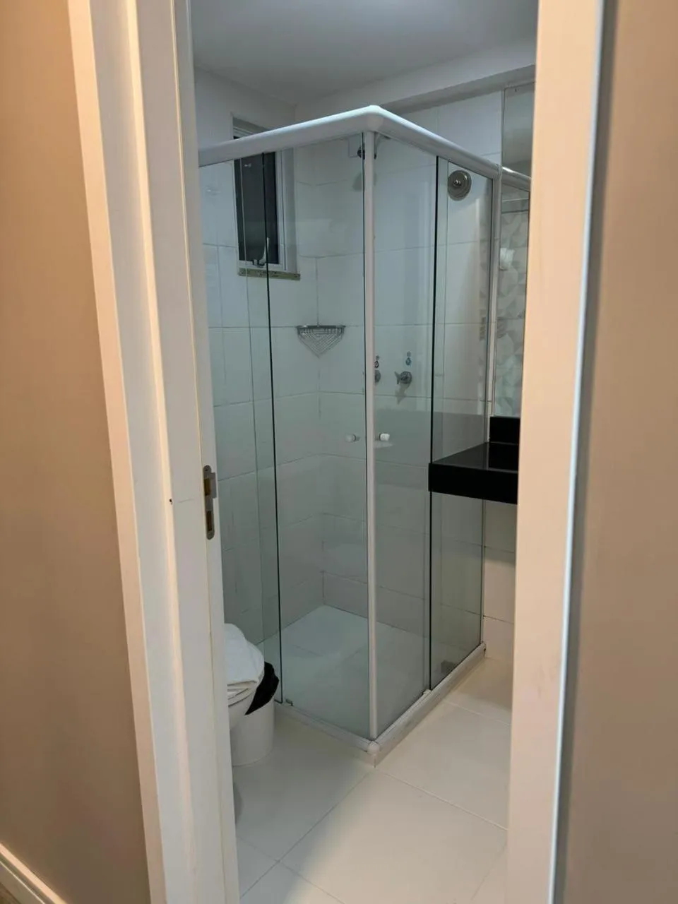 Shower in Logic Hotel Volta Redonda