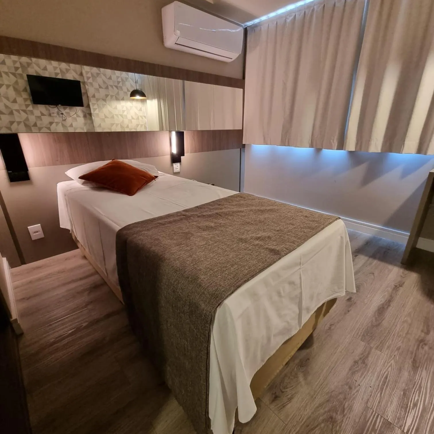 Bed in Logic Hotel Volta Redonda
