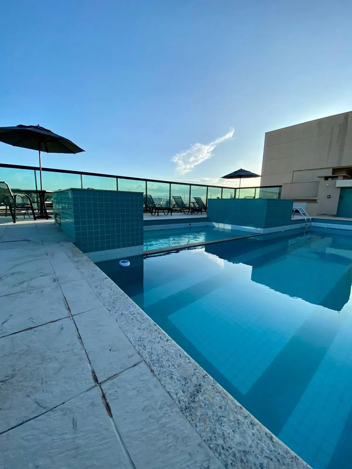 Swimming pool in Logic Hotel Volta Redonda