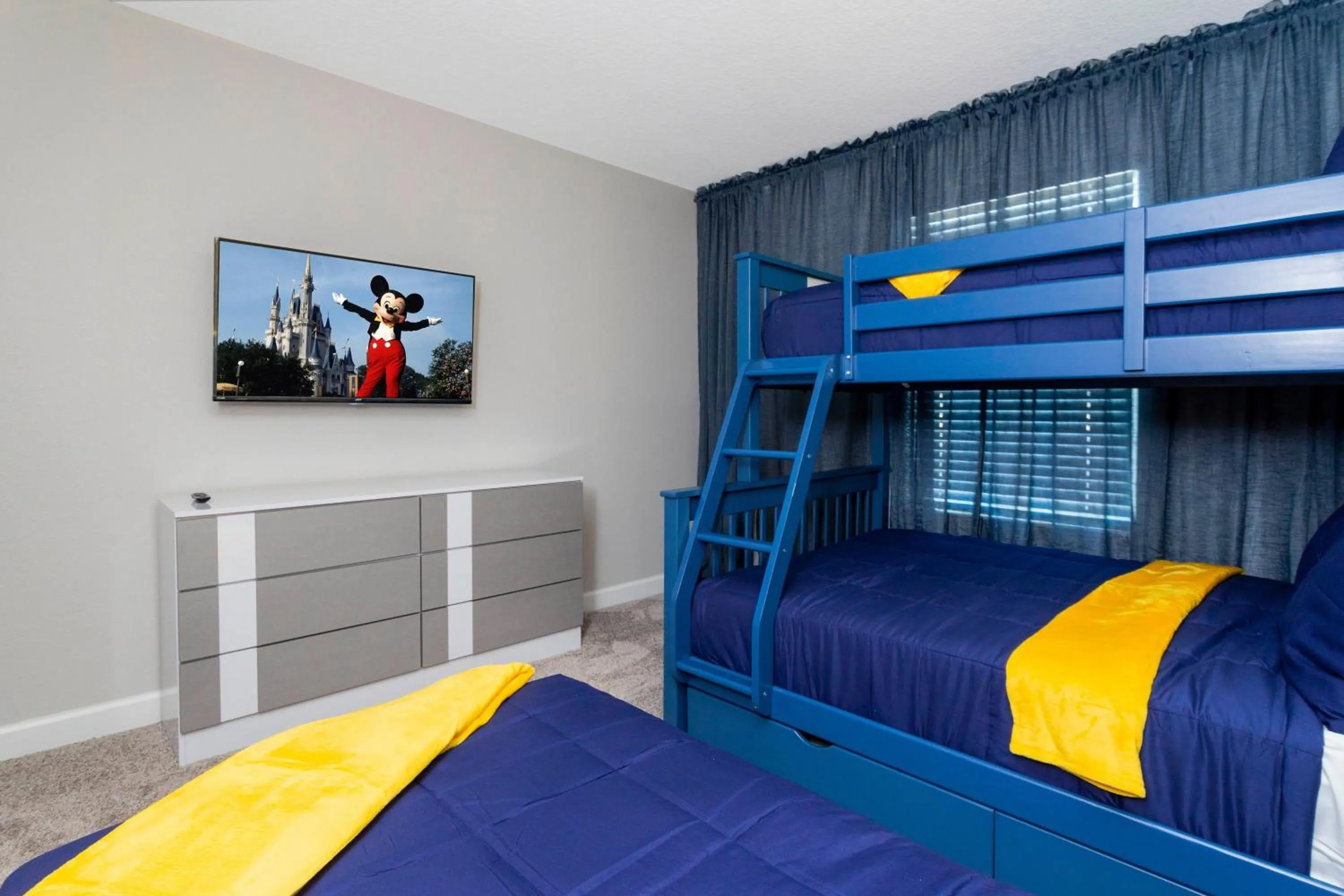 Bed in Gorgeous 4 Bd Close to Disney w/ Pool @ Storey Lake Resort 4245