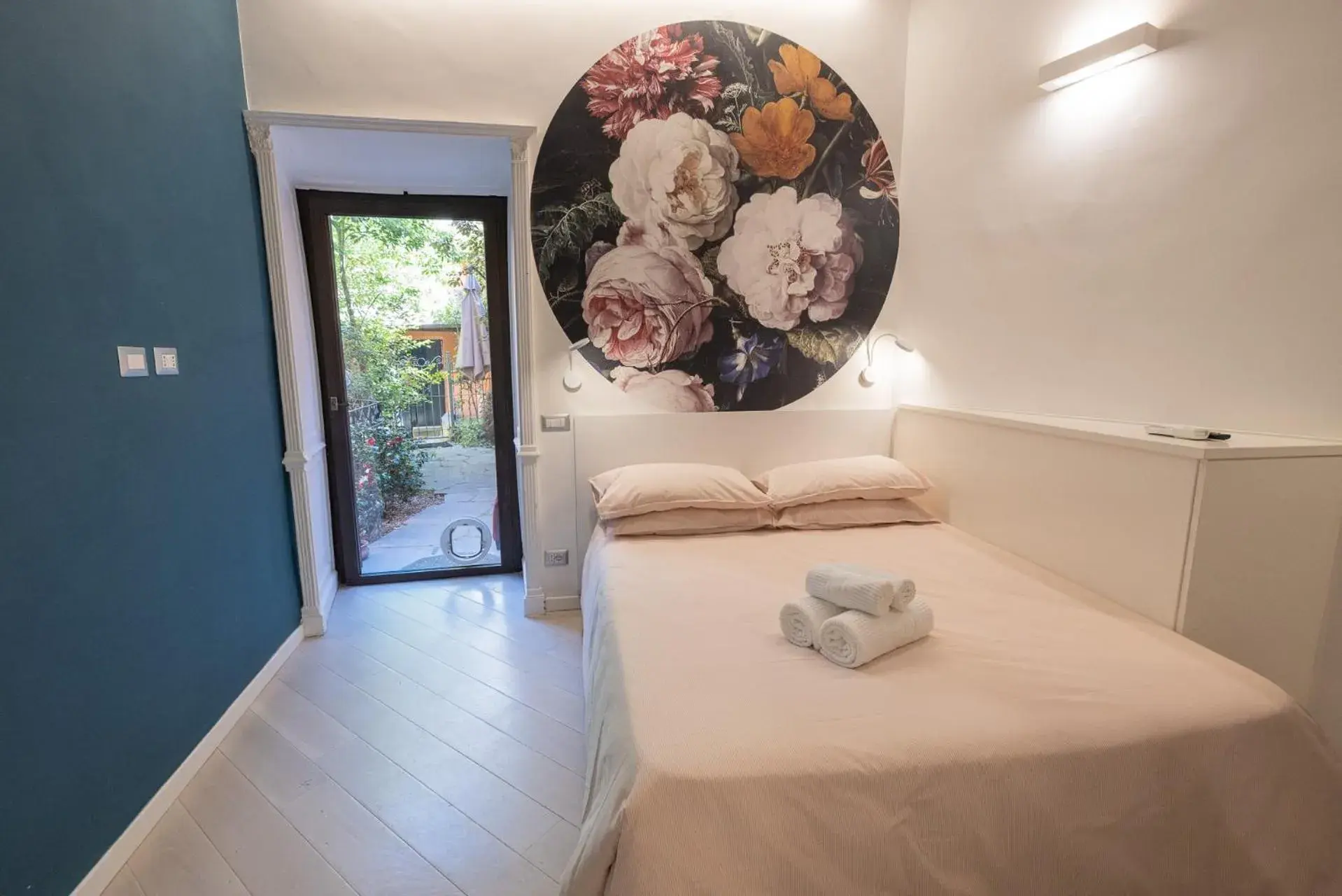 Rione Monti Studio Apt with private garden Rione Monti Studio Apt with private garden