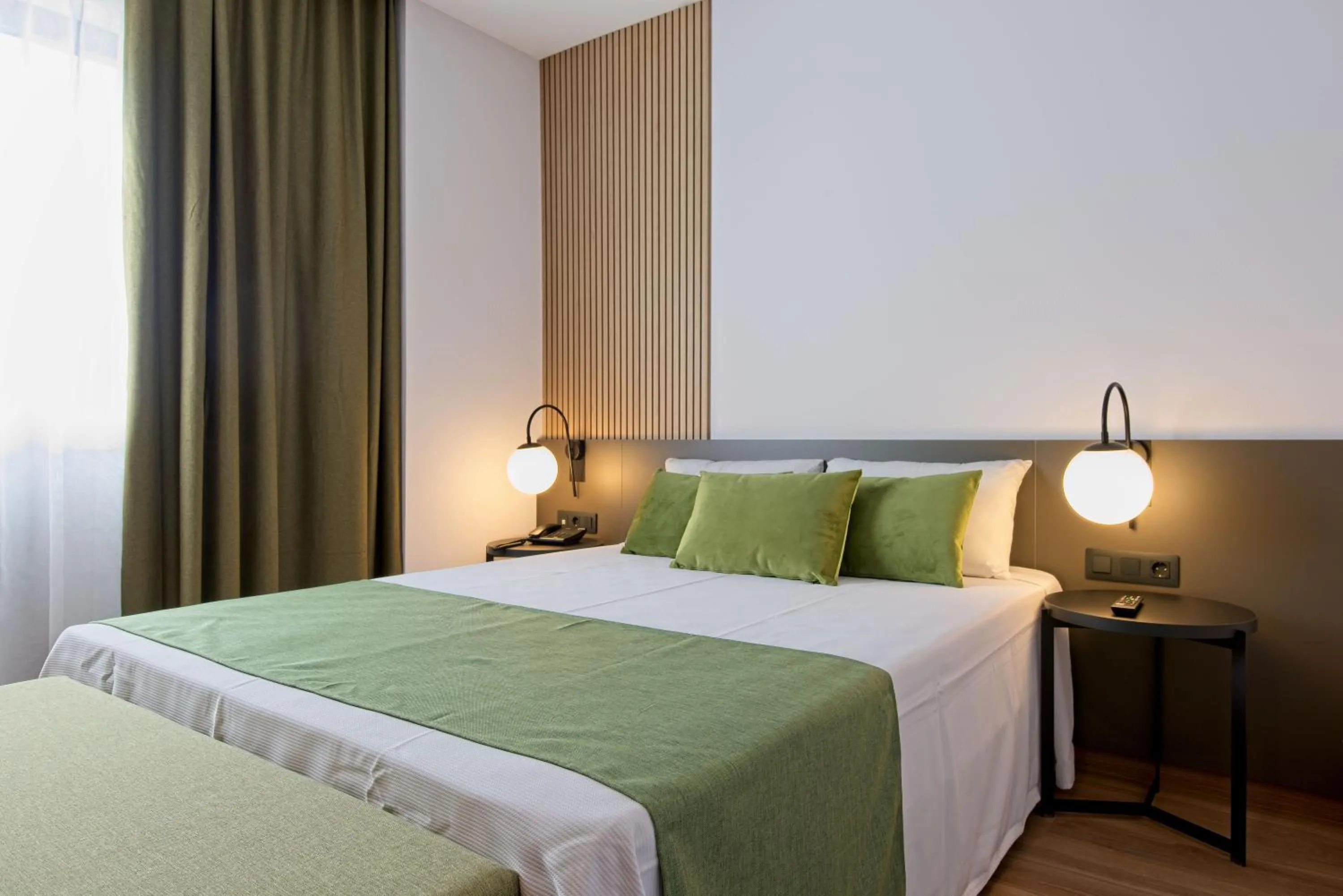 Single Room in DWO Colours Alcalá