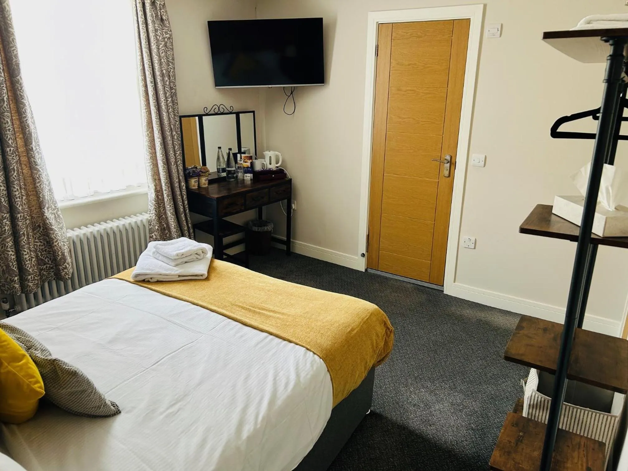 Bed in The Brookmill