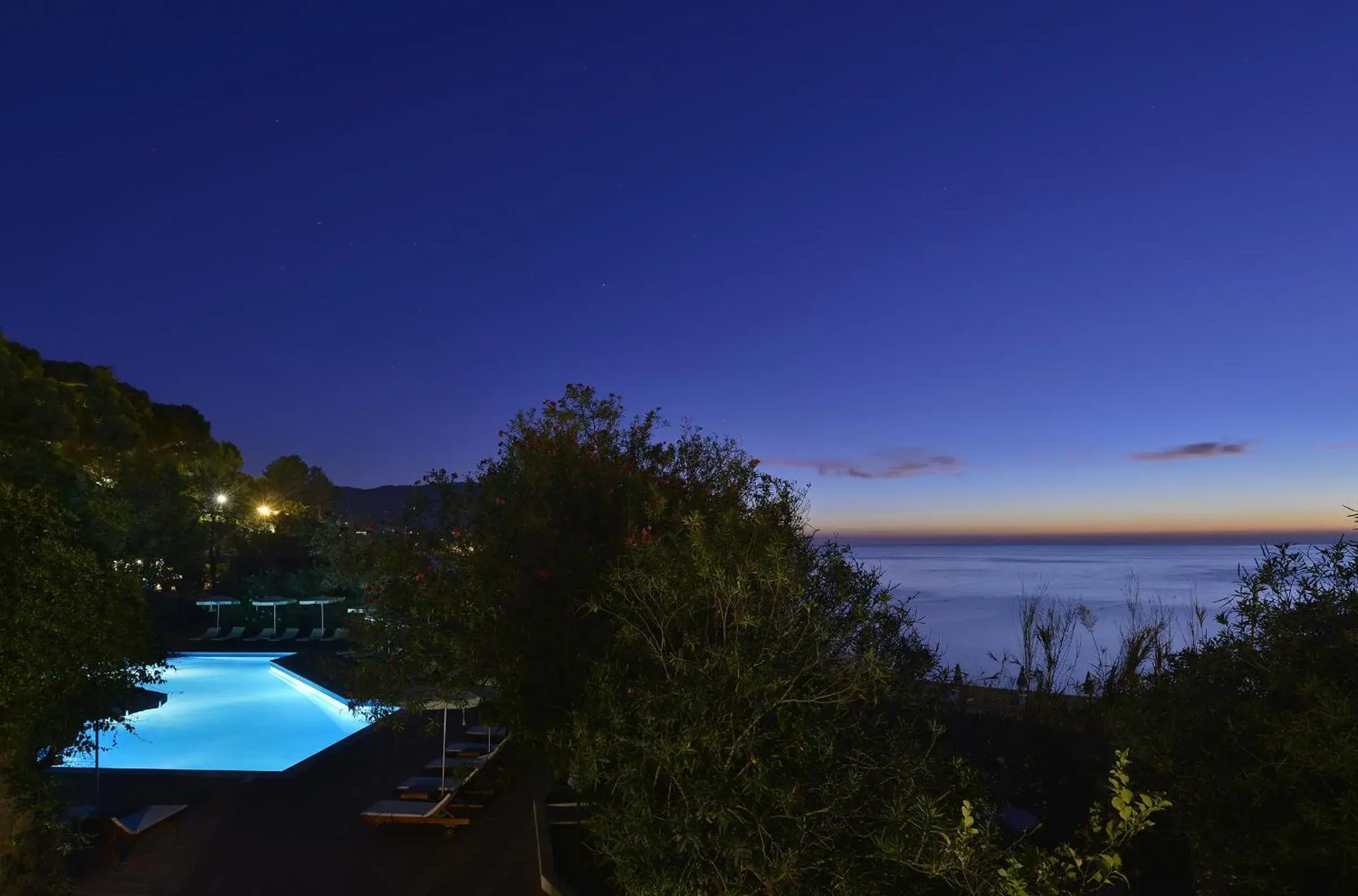 Swimming pool in Palazzo Belmonte Swimming pool in Palazzo Belmonte