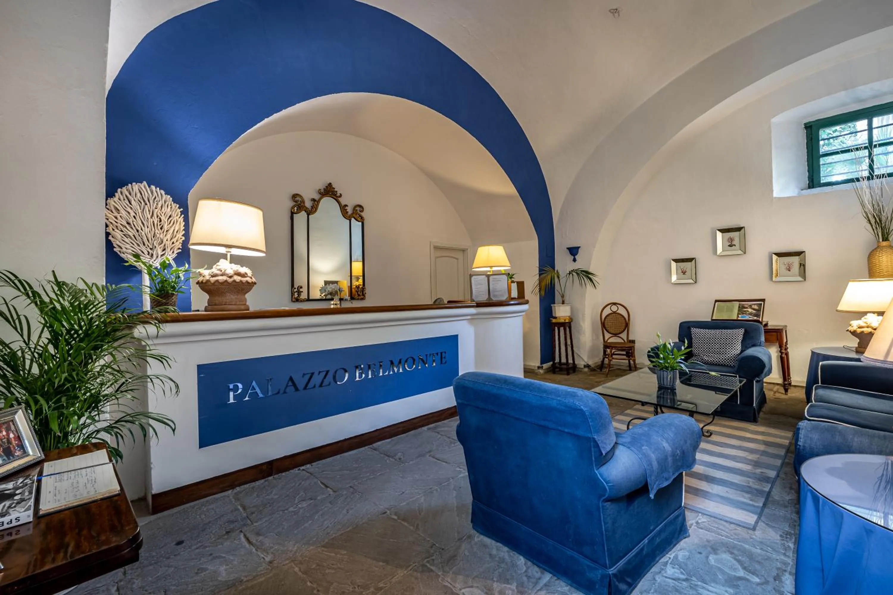 Lobby or reception in Palazzo Belmonte