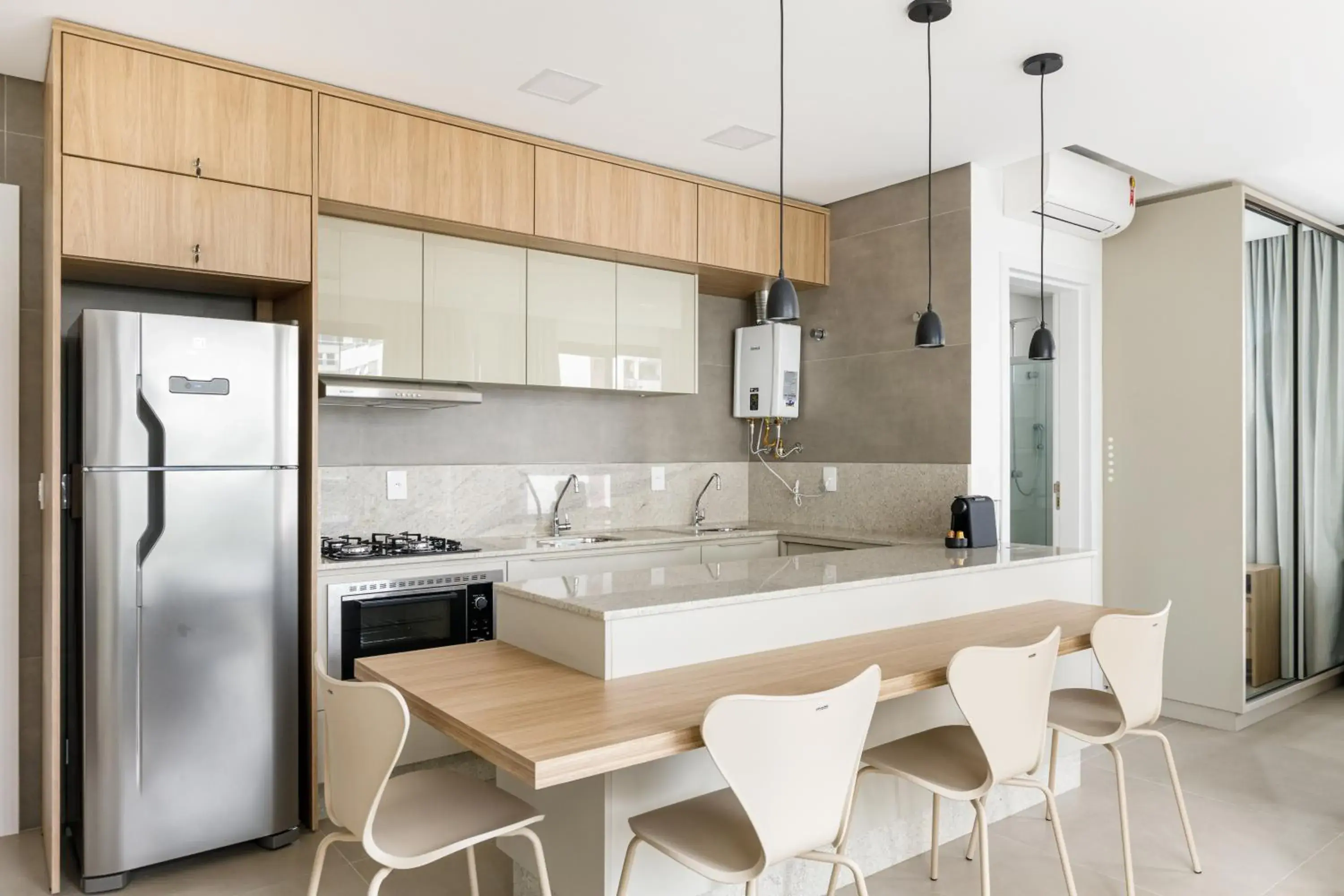 Apartment with Shower in ZEE Studios by Viva - Studios a 200m da beira-mar norte Apartment with Shower in ZEE Studios by Viva - Studios a 200m da beira-mar norte