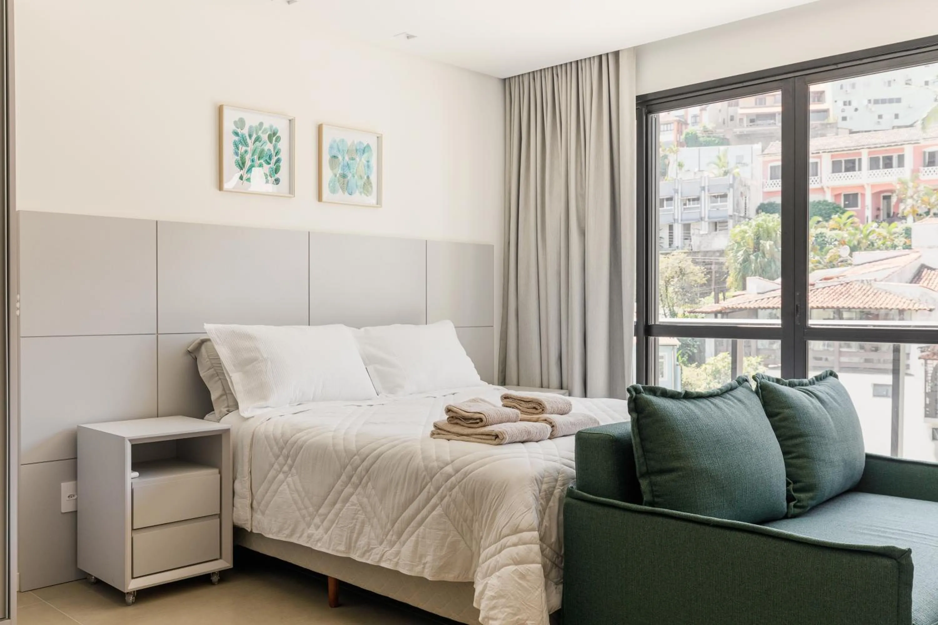 One-Bedroom Premium Apartment in ZEE Studios by Viva - Studios a 200m da beira-mar norte