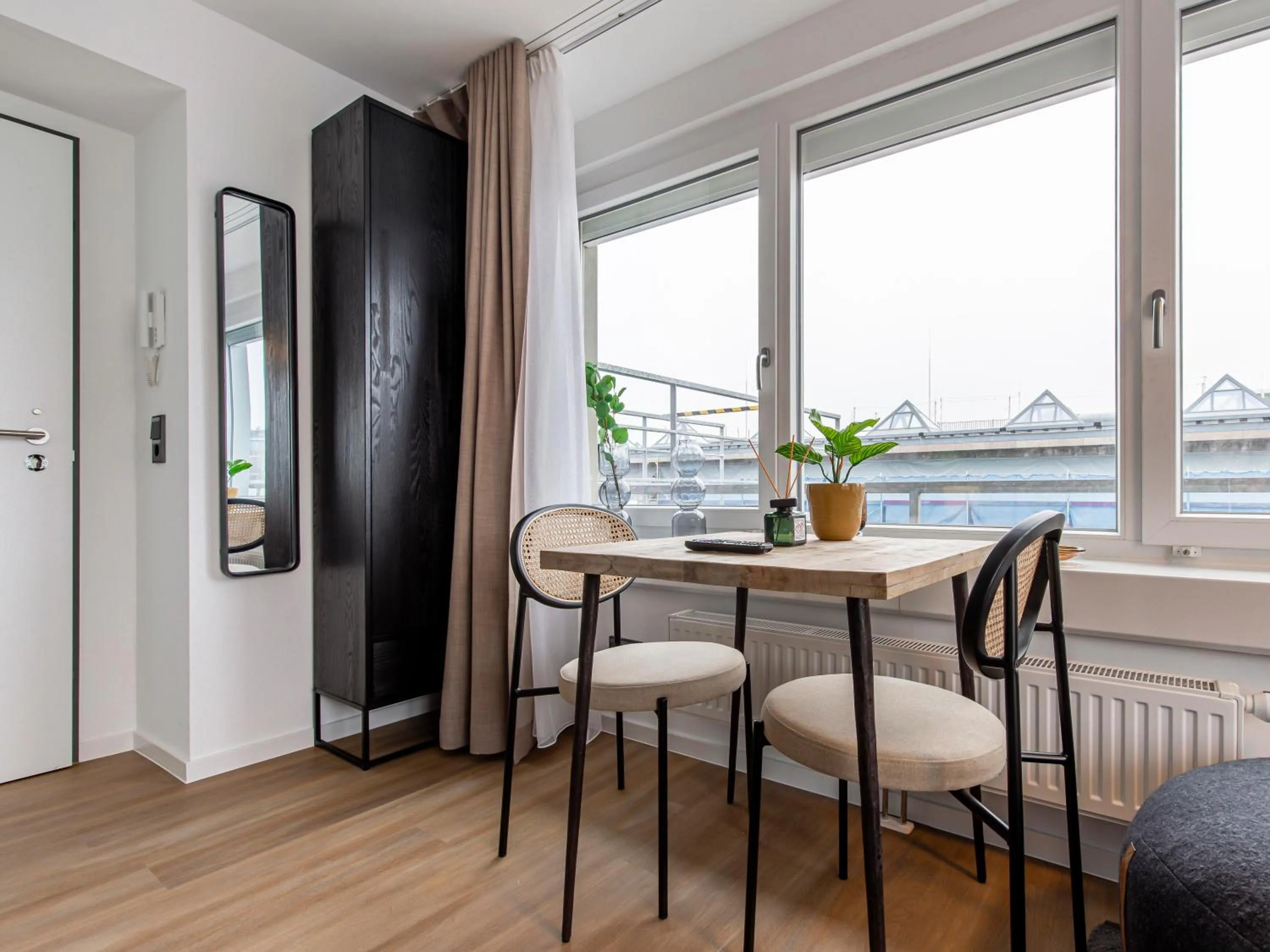 Seating area in Limehome Essen Kettwiger Straße