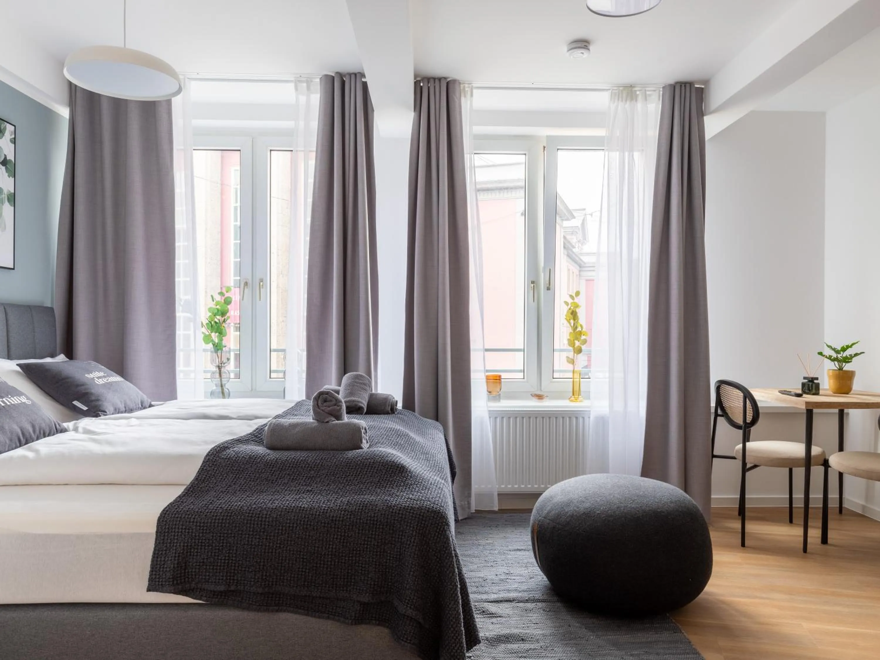 Bed in Limehome Essen Kettwiger Straße