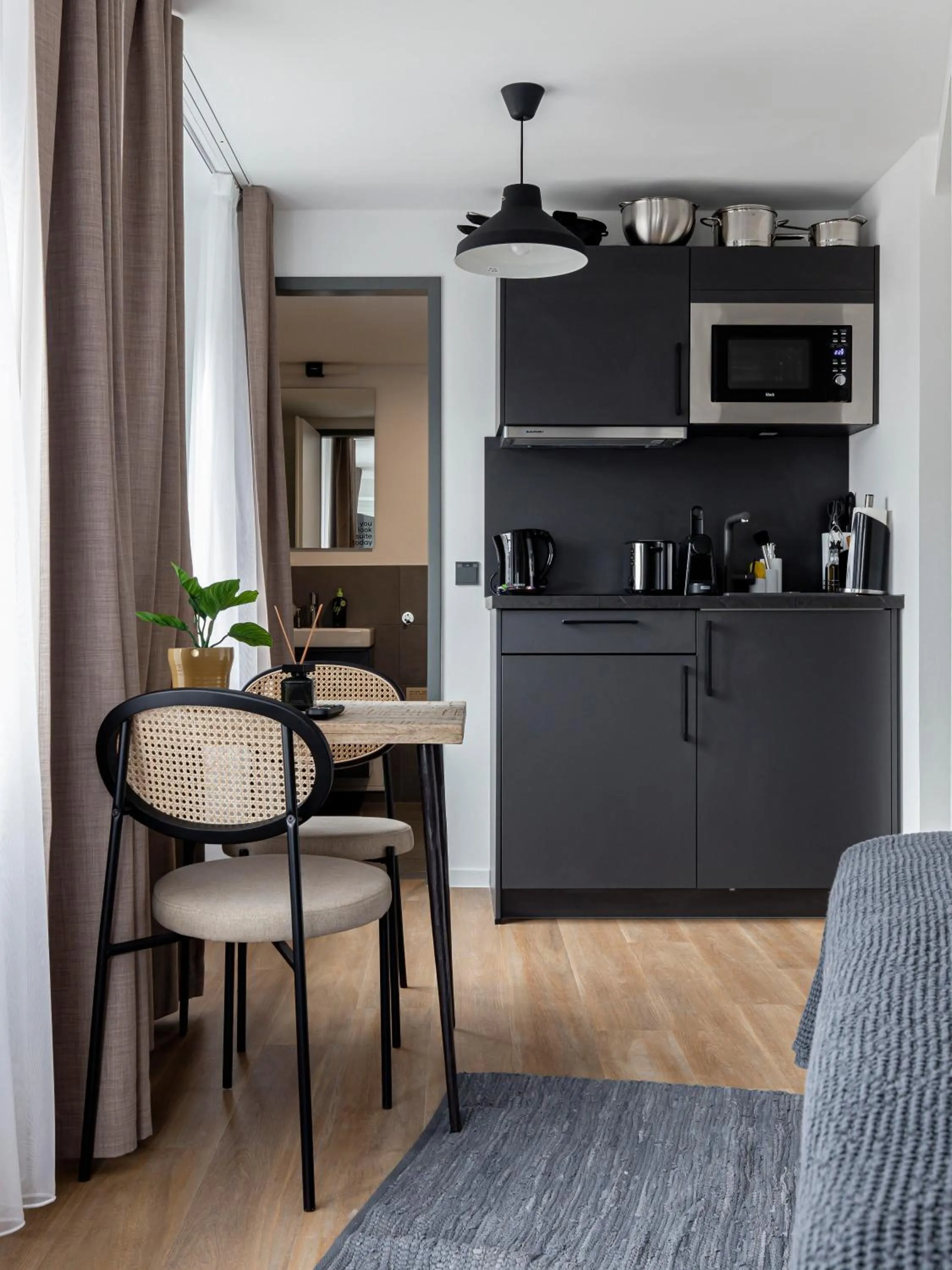 Kitchen or kitchenette in Limehome Essen Kettwiger Straße