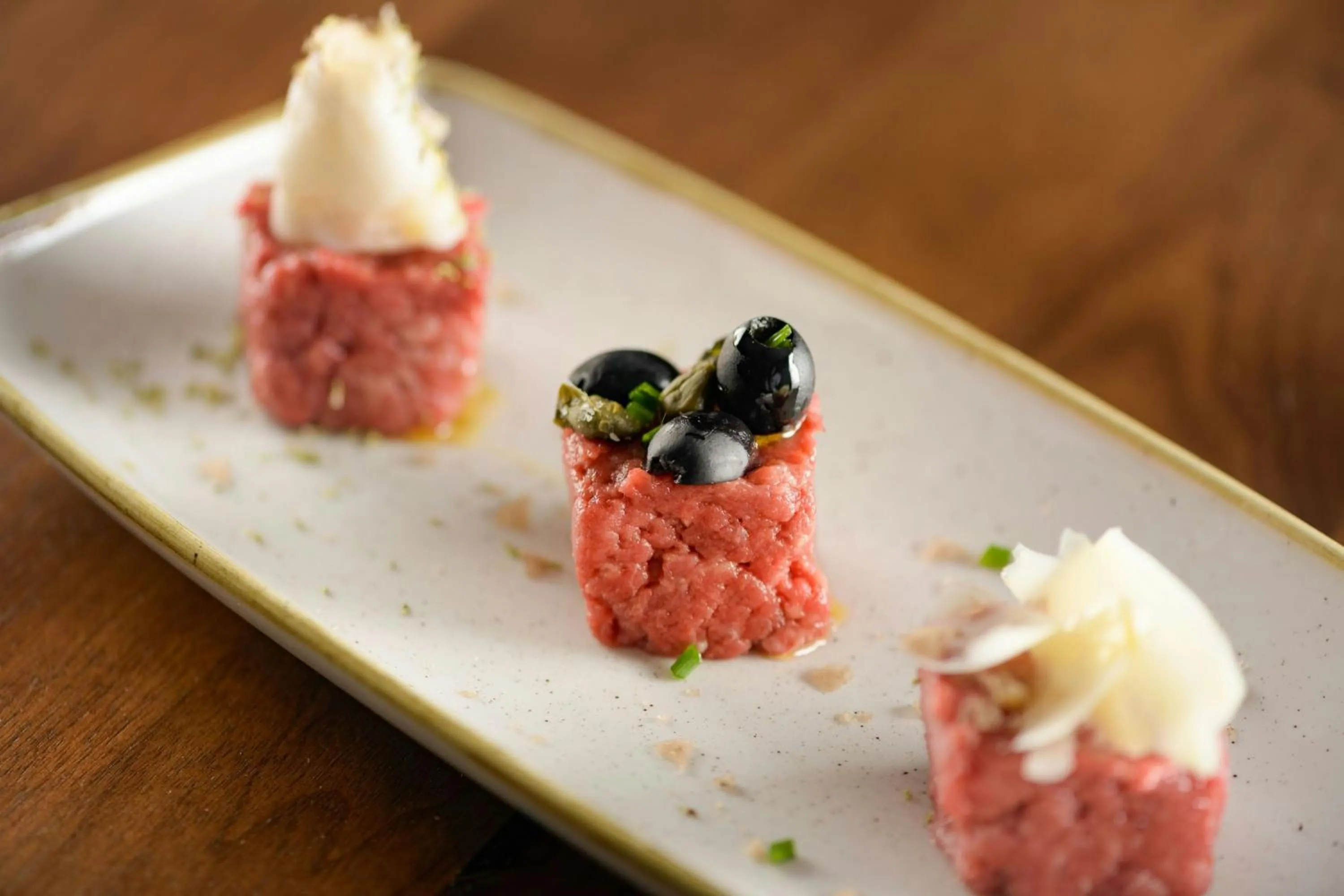 Lounge or bar in AC Hotel by Marriott Pisa