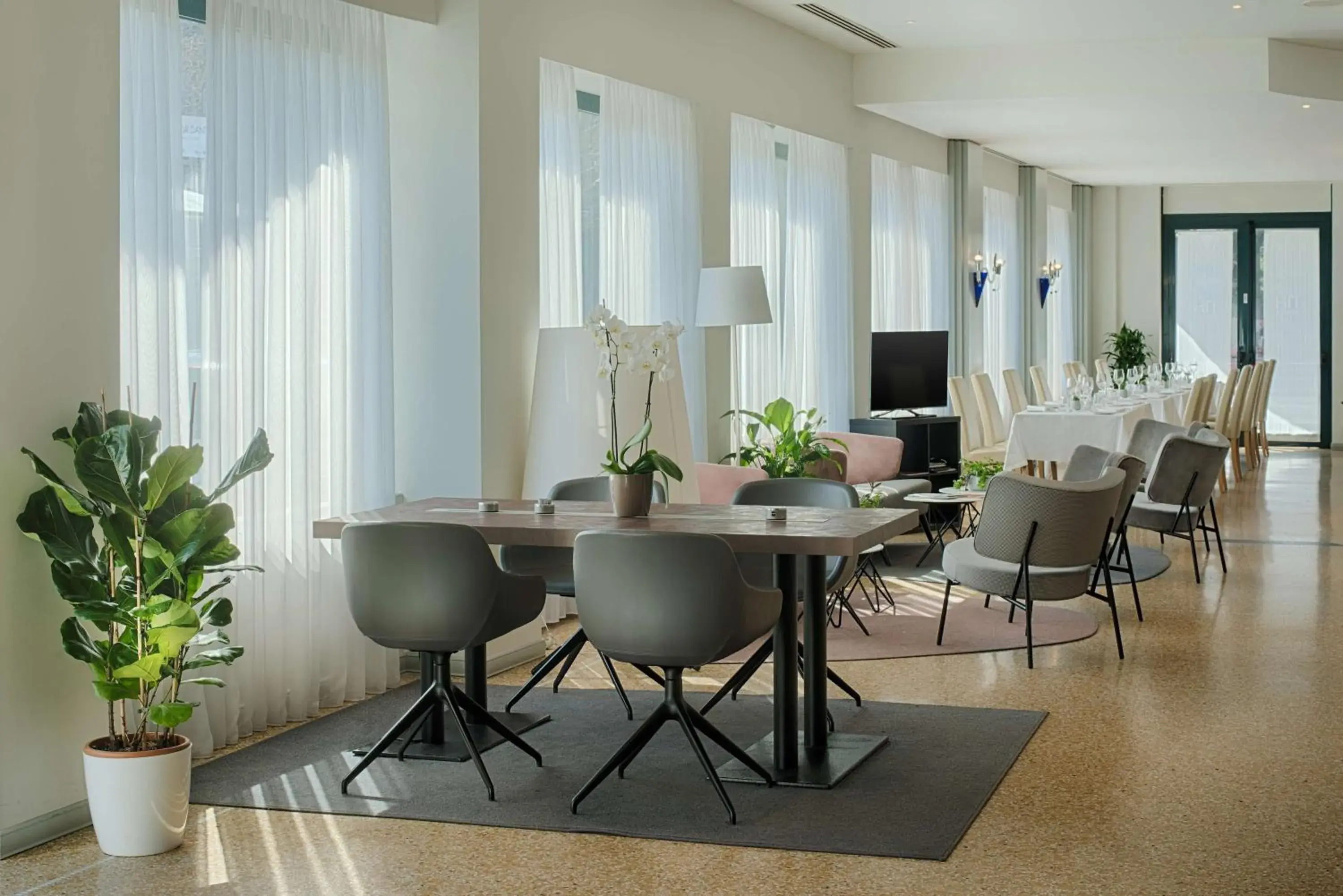 Lobby or reception in NH Ravenna Lobby or reception in NH Ravenna