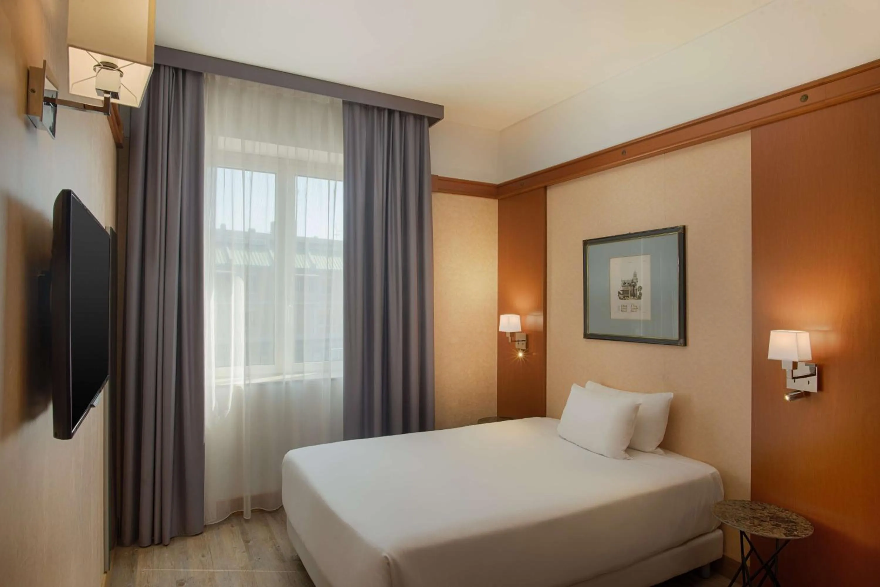 Bedroom, Bed in NH Ravenna