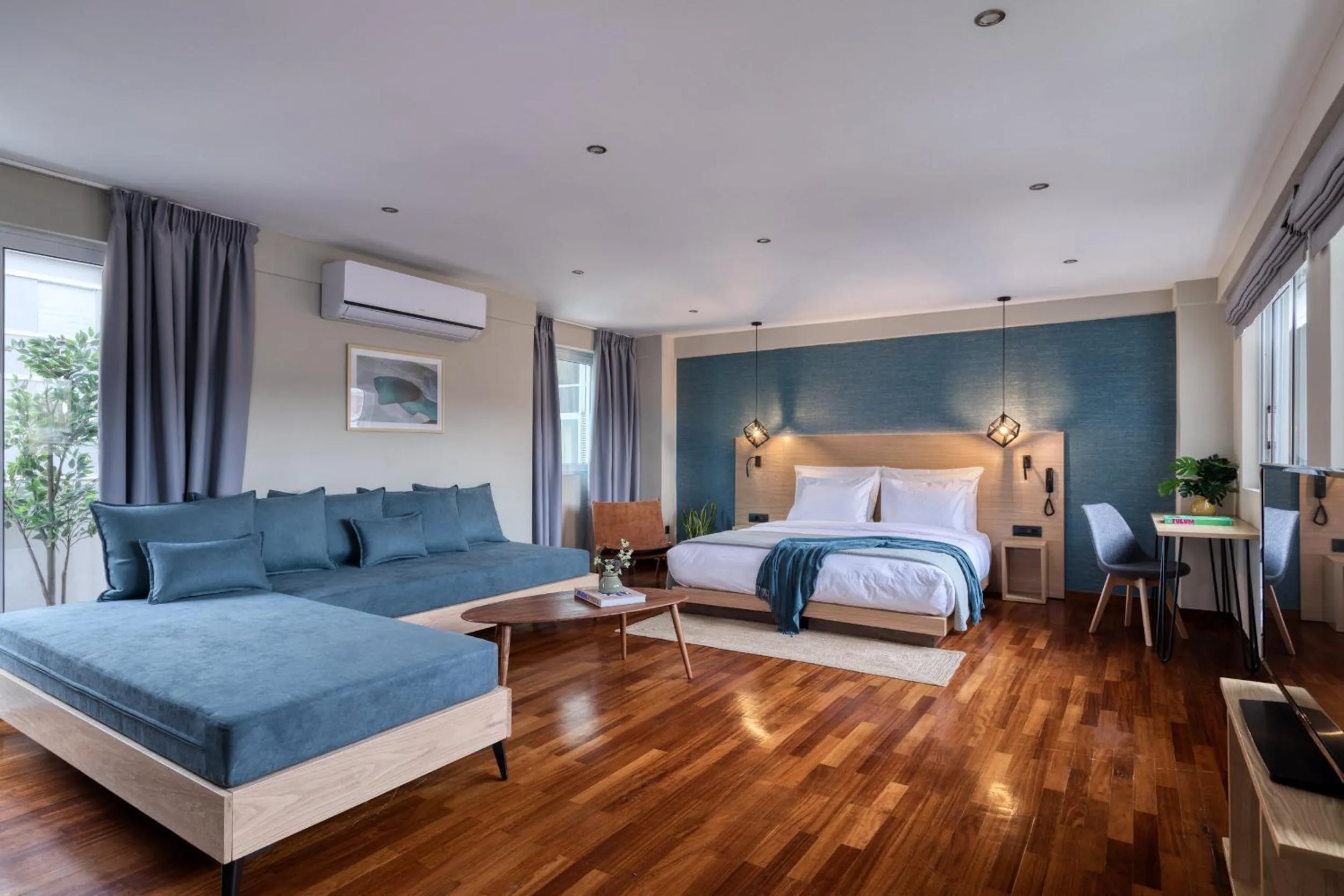 Bed in Arcade Hotel Athens