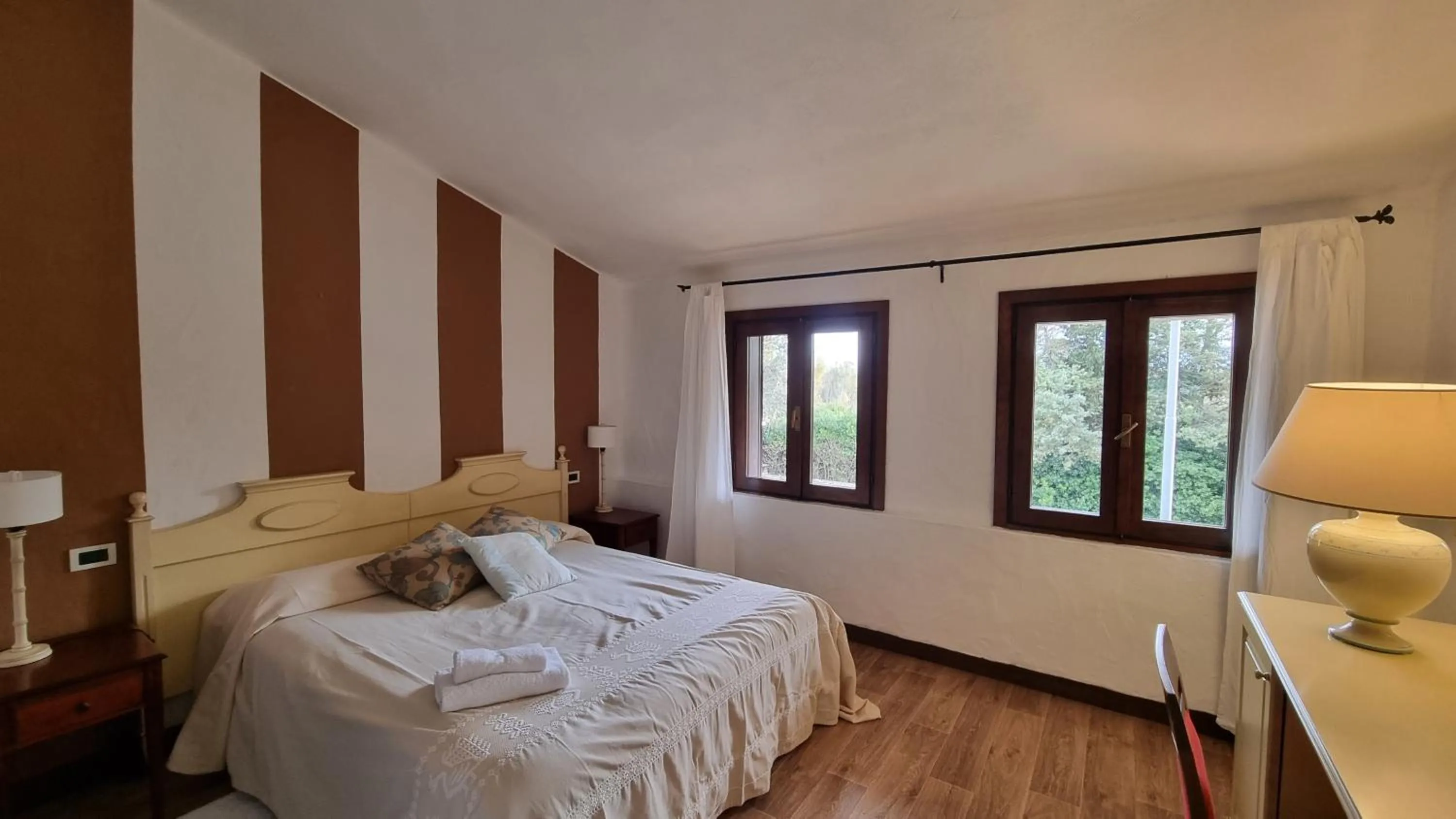 Bedroom, Bed in Is Benas Country Lodge