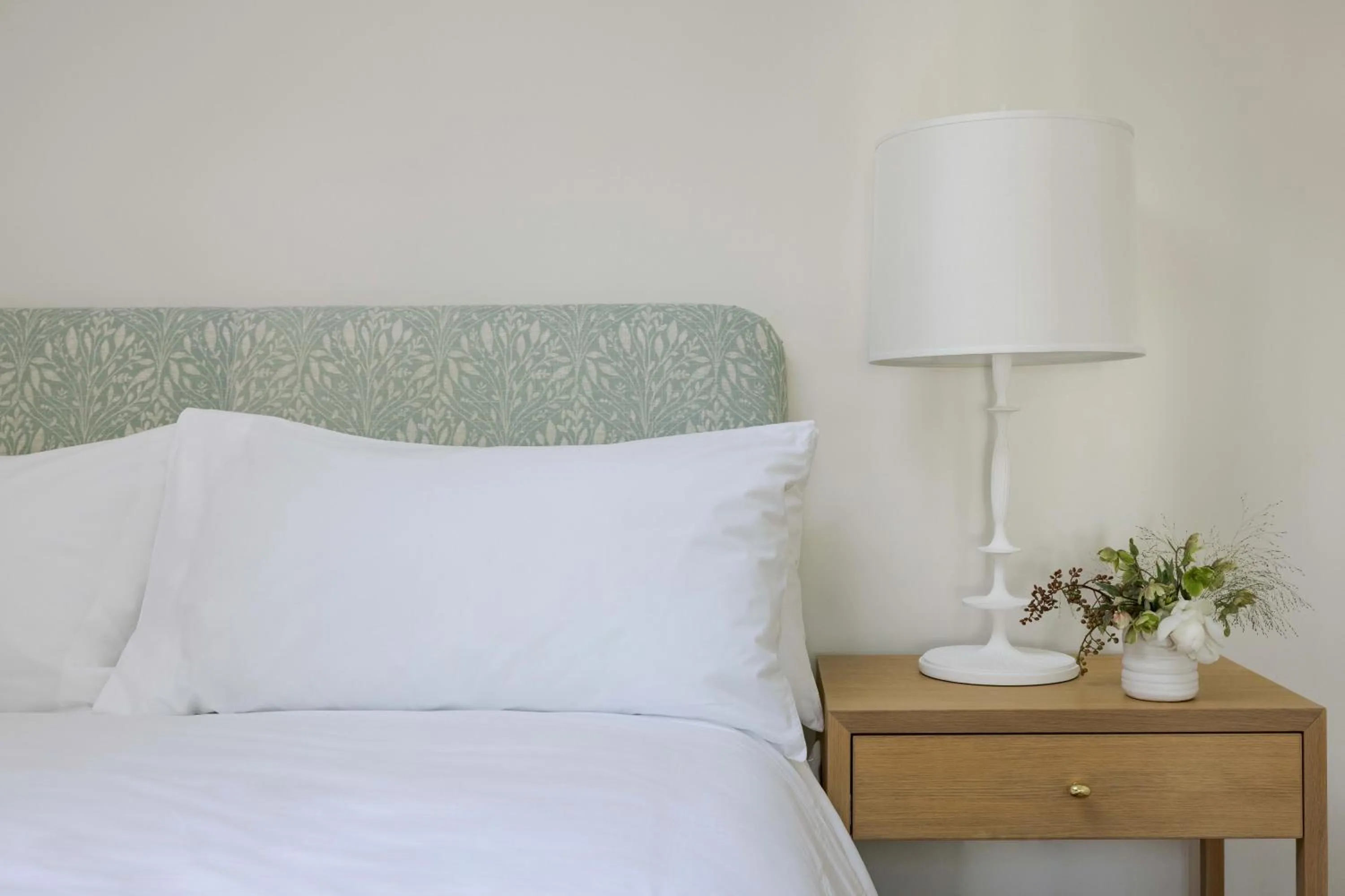 Bed in Villa Mara Carmel