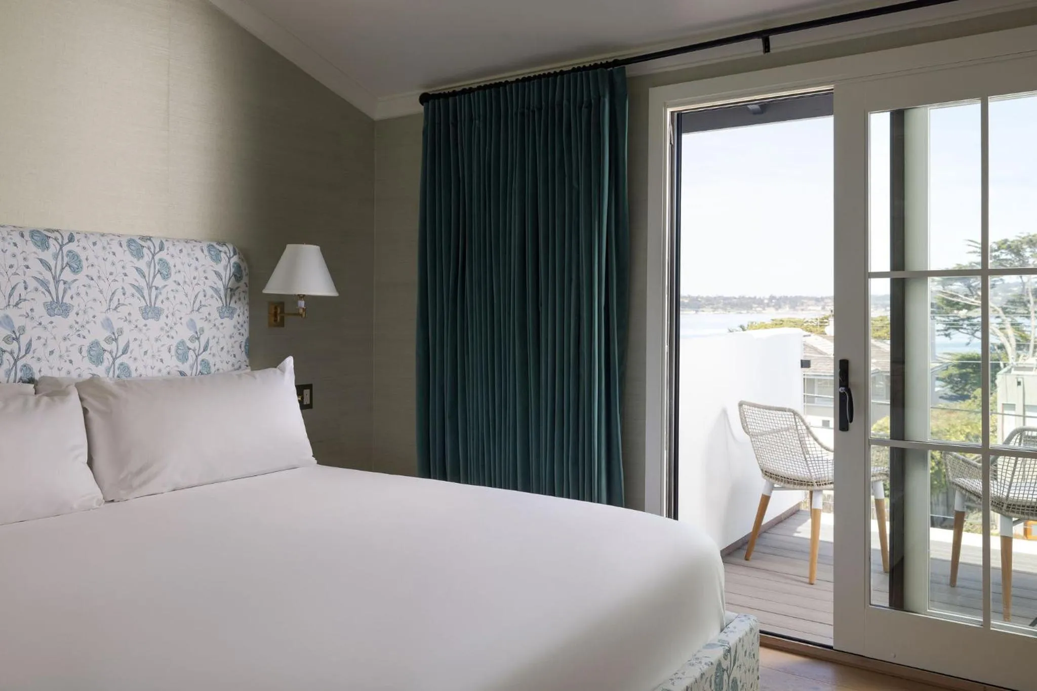 Bed in Villa Mara Carmel