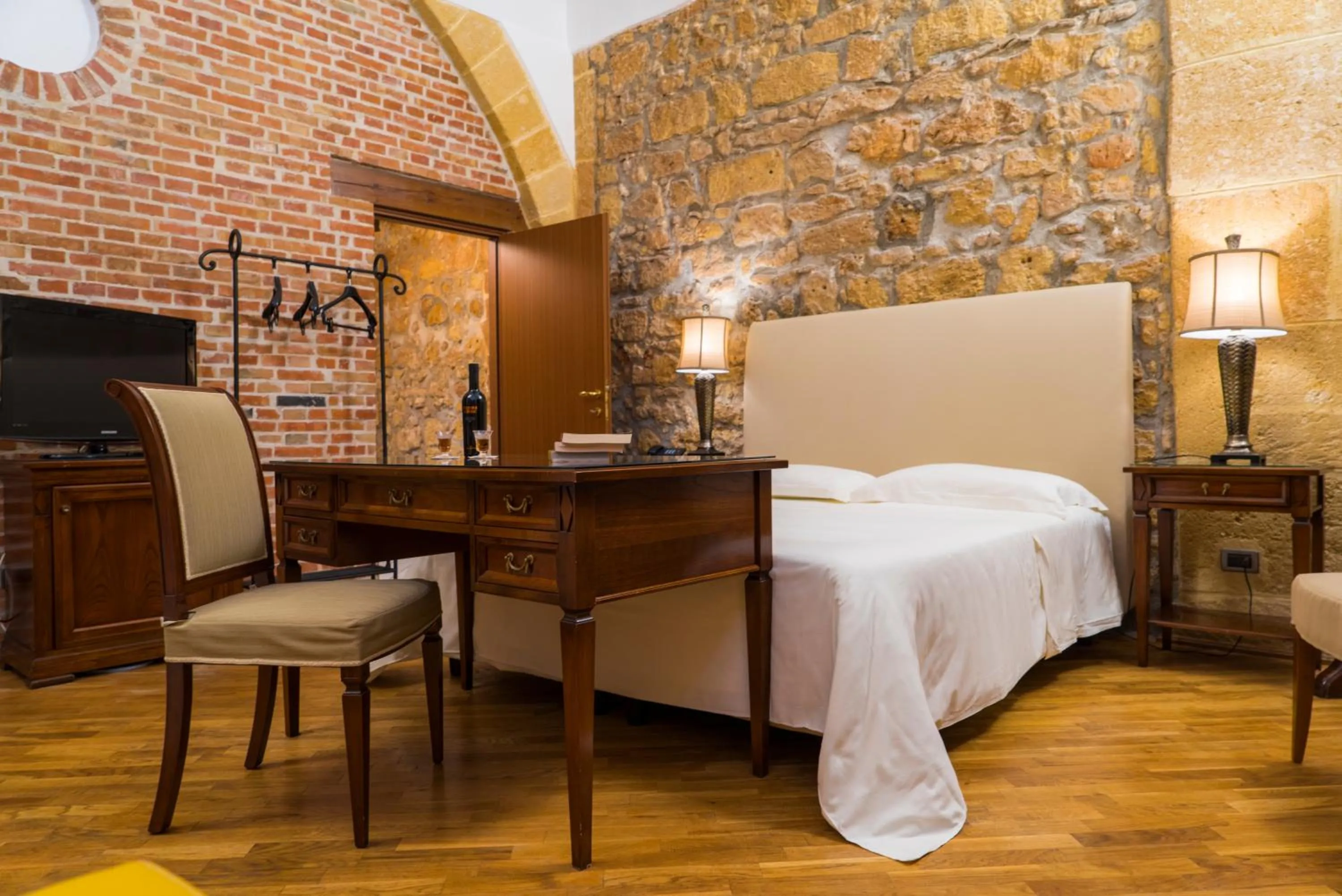 Photo of the whole room, Bed in Hotel Carmine