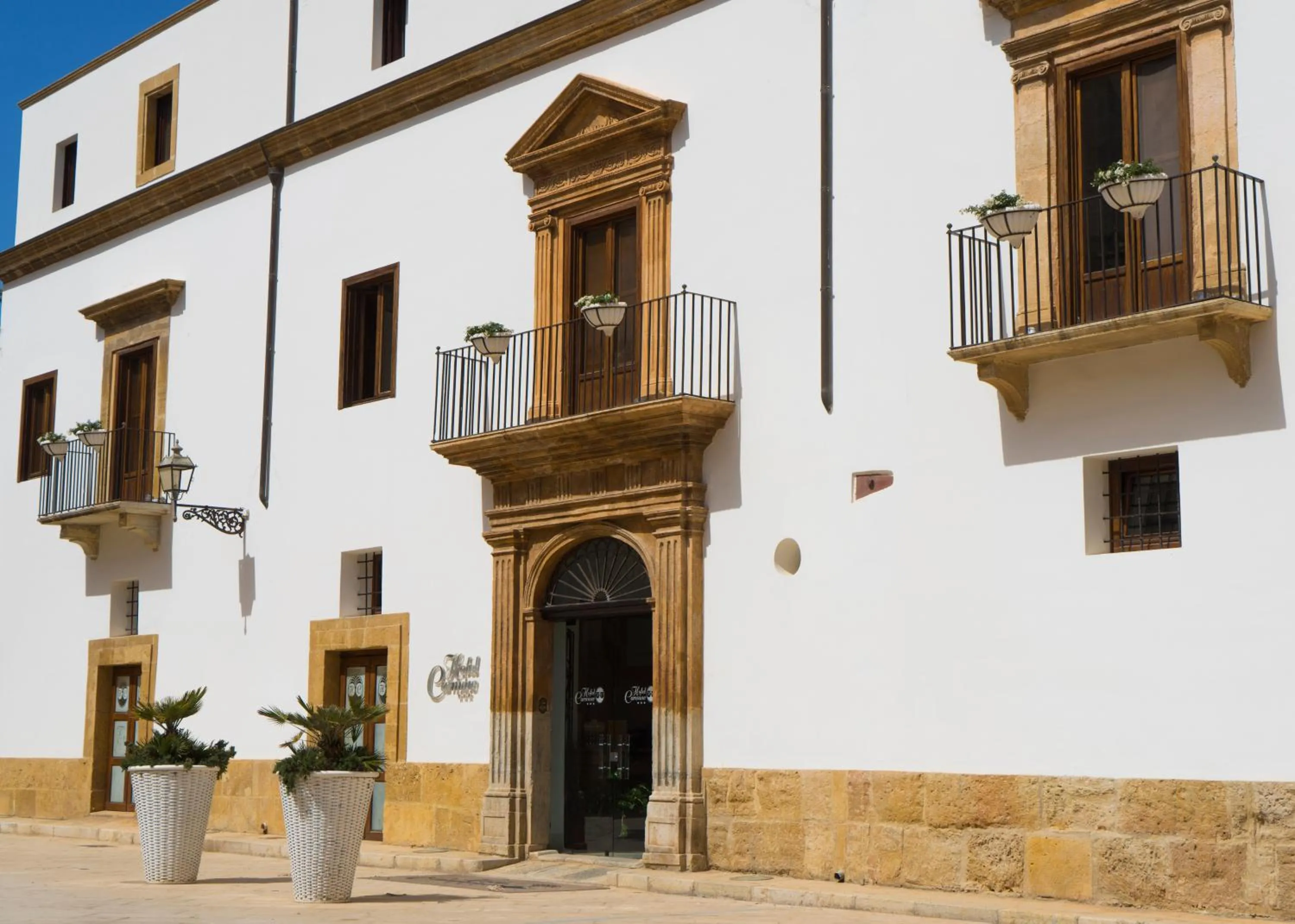 Facade/entrance in Hotel Carmine