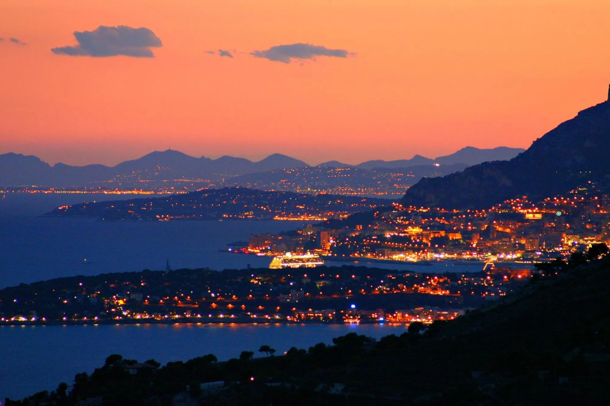 Natural landscape in La Riserva di Castel d'Appio- Charme & Relax