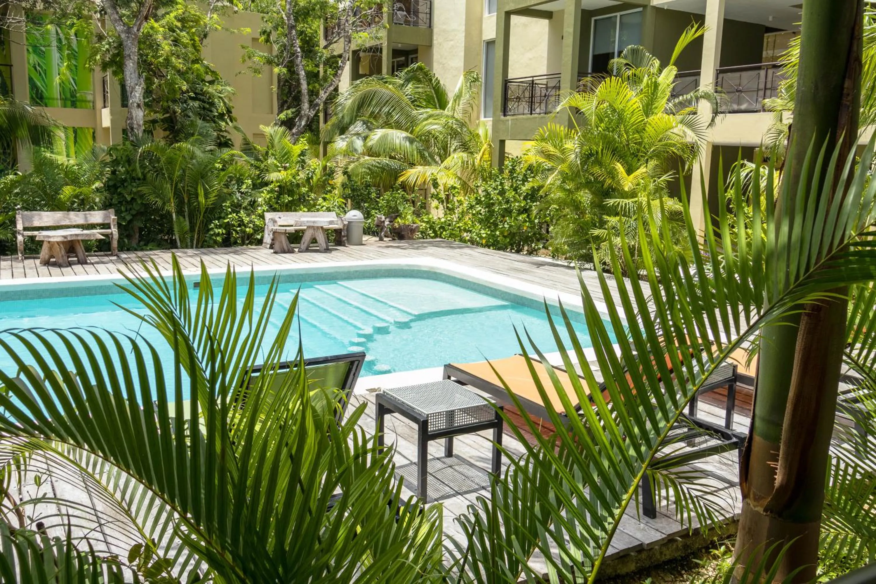 Restaurant/places to eat in LOL-HA Hotel Boutique Aeropuerto Cancún