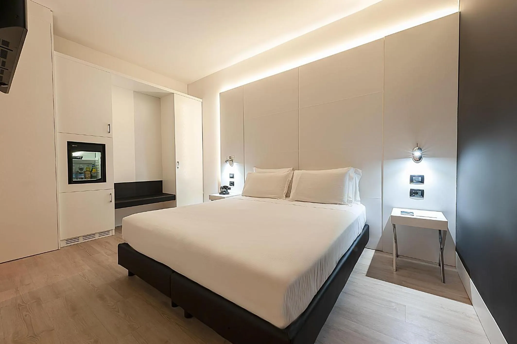 Bed in Best Western Hotel Quattrotorri