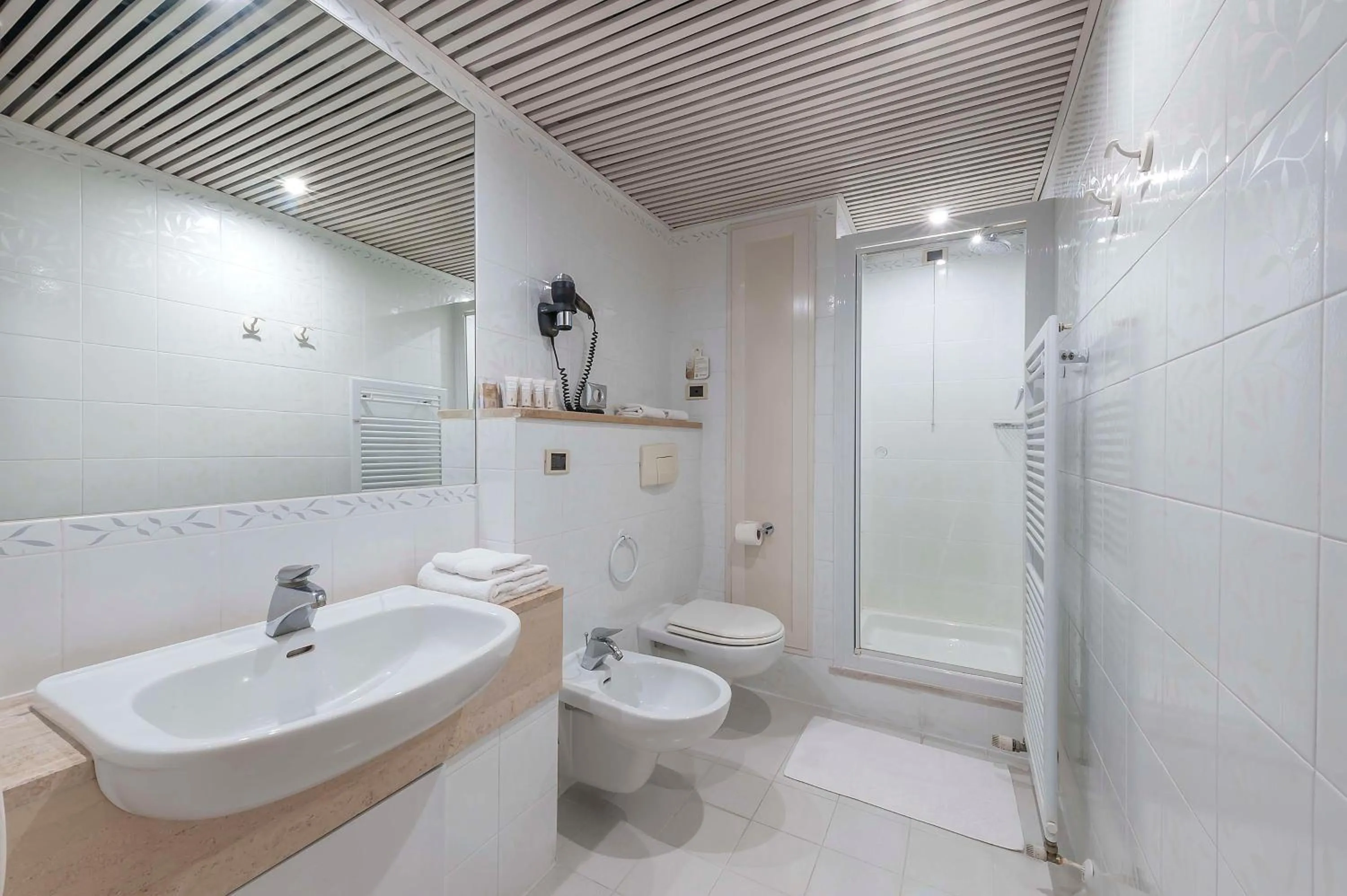 Bathroom in Best Western Hotel Quattrotorri