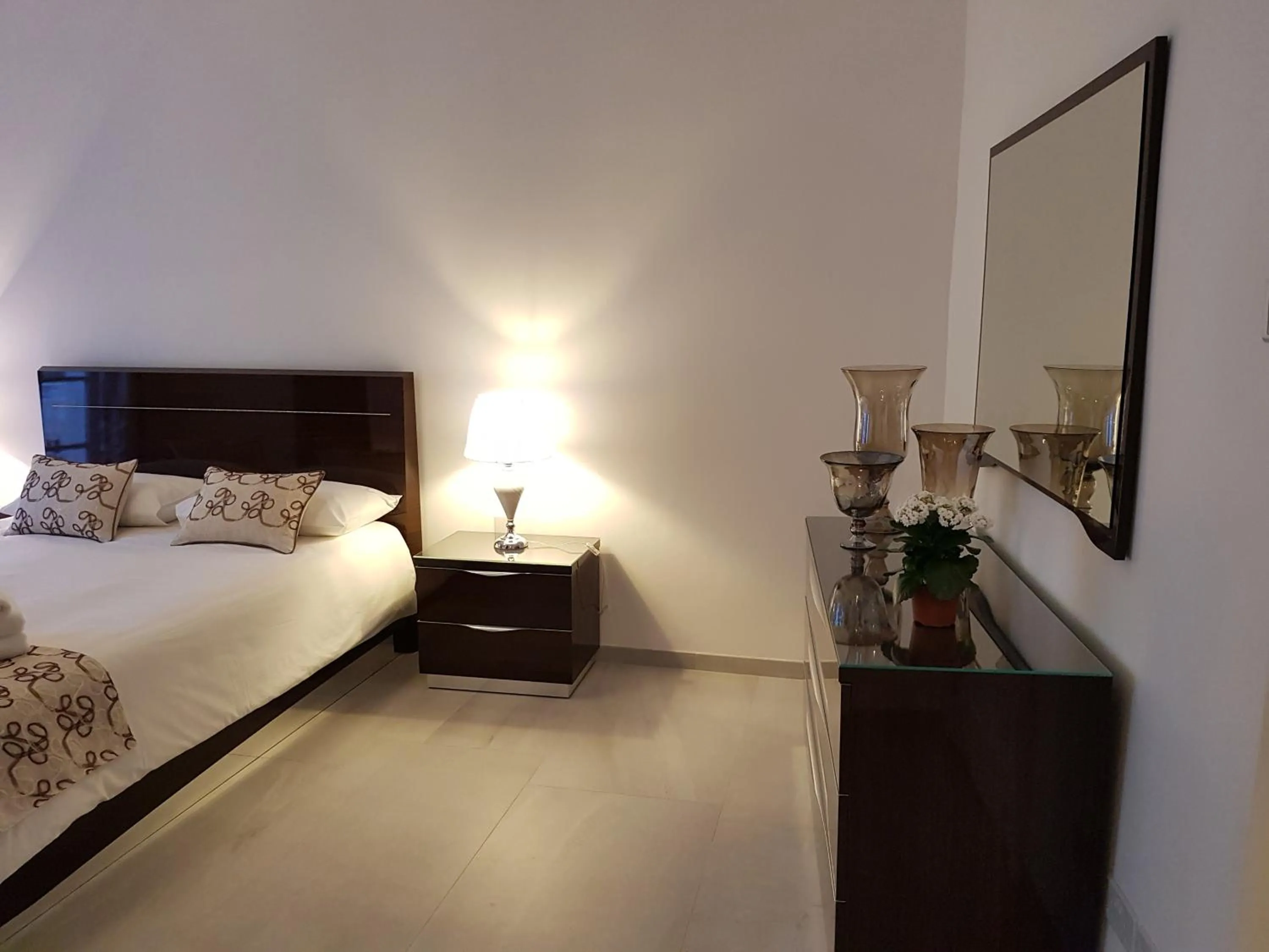 Bedroom, Bed in Tal-Kampjin
