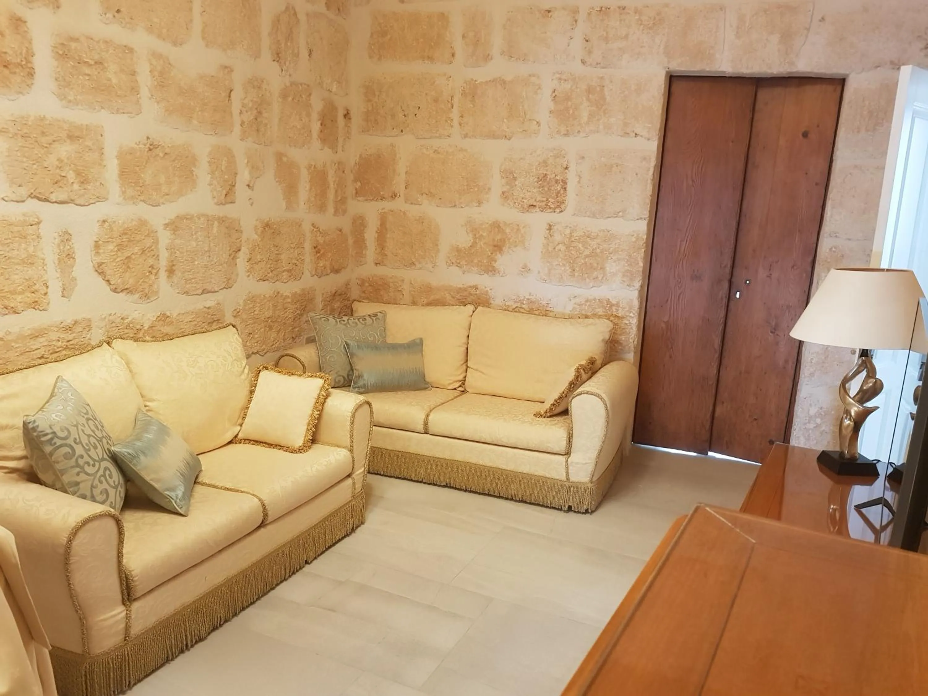 Living room in Tal-Kampjin
