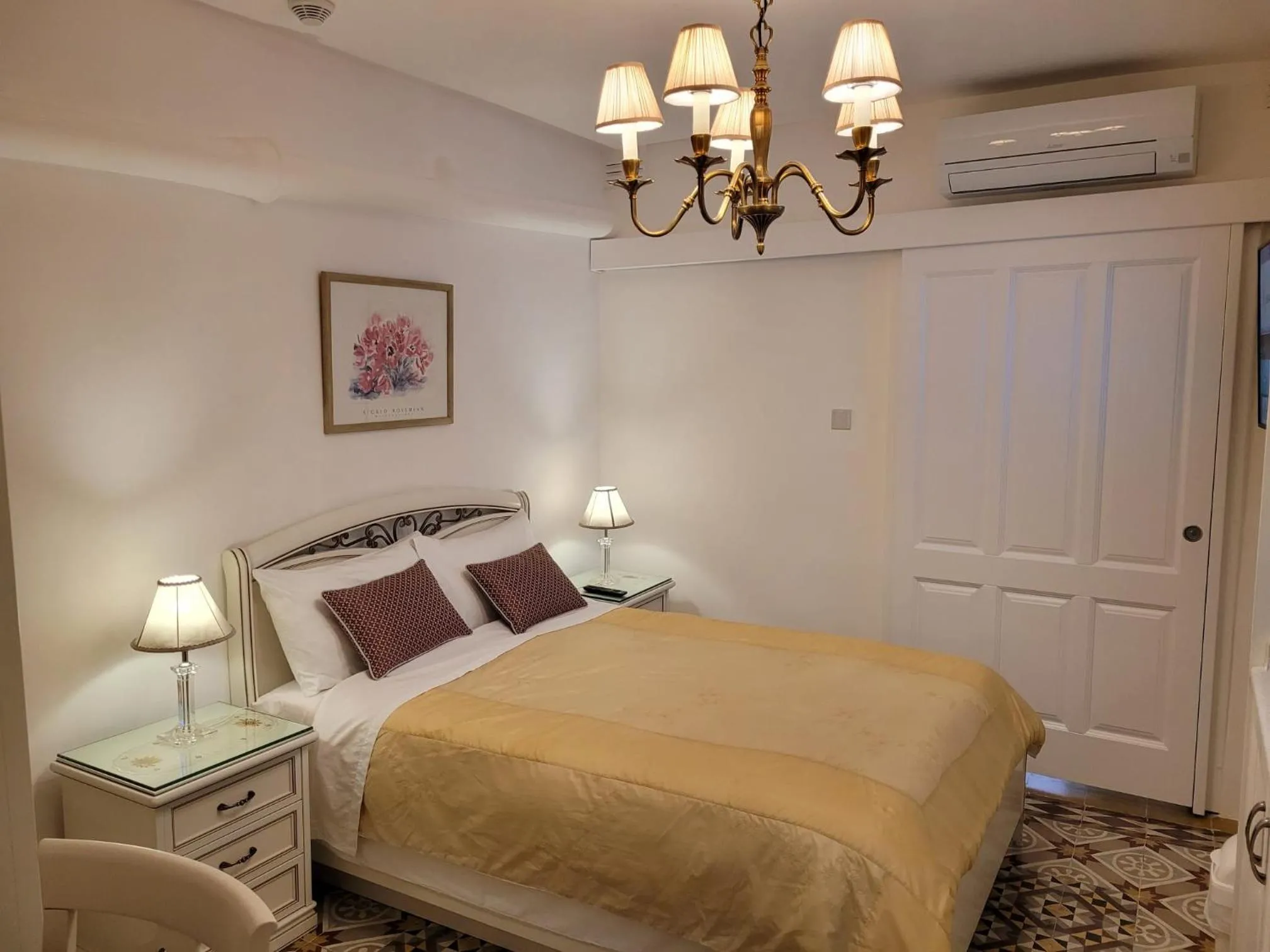 Bedroom, Bed in Tal-Kampjin
