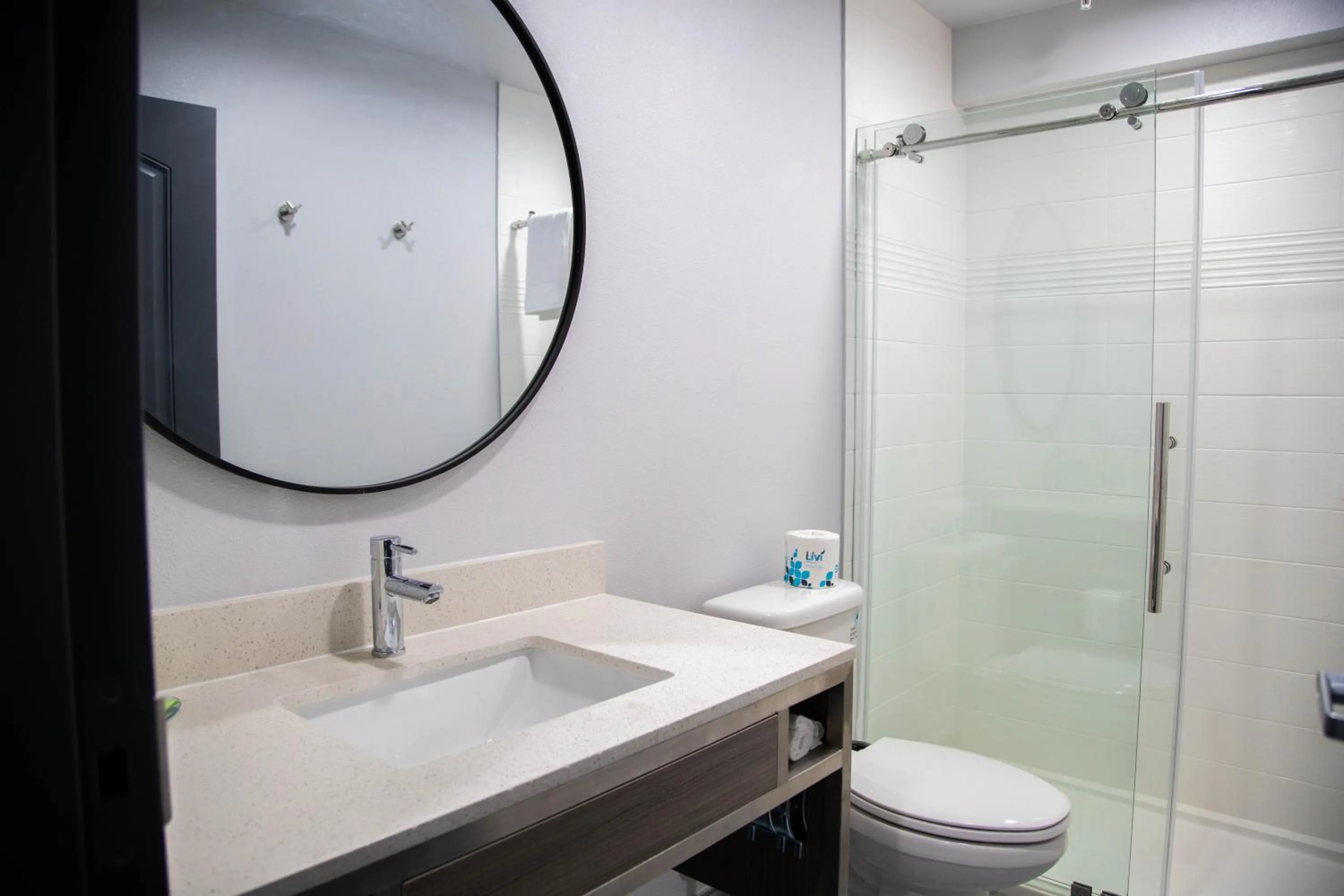 Pico Rivera Inn and Suites