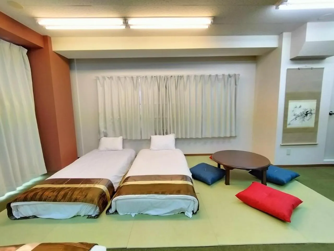 Photo of the whole room, Bed in Ozawa Building