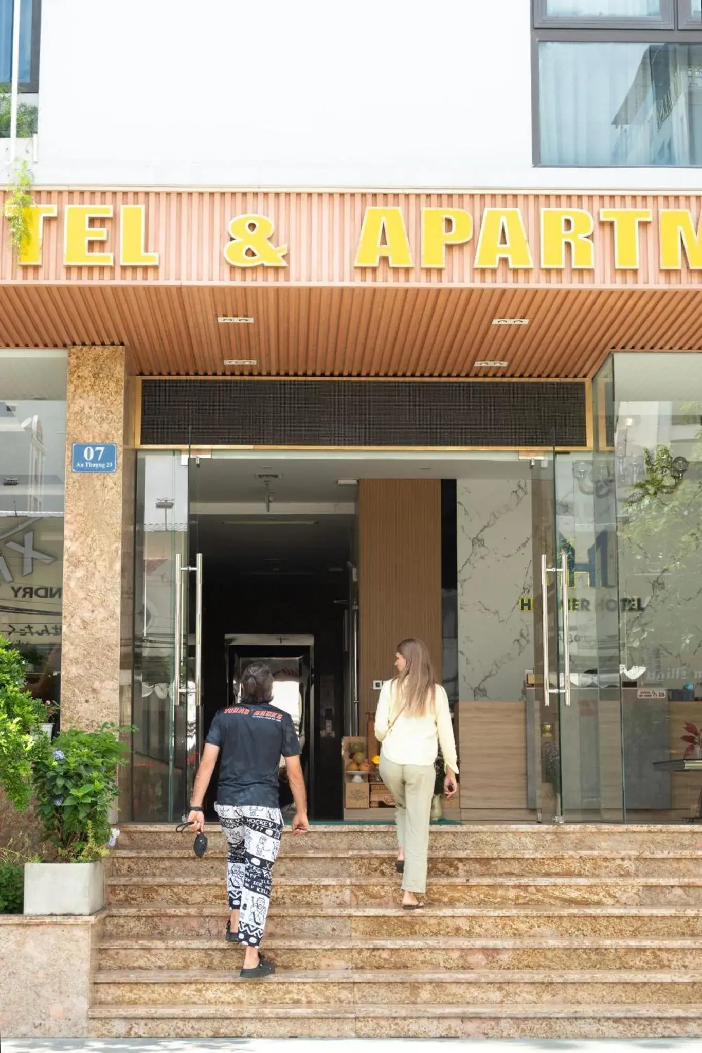 Facade/entrance in Hummer Hotel & Apartment Da Nang Beach Facade/entrance in Hummer Hotel & Apartment Da Nang Beach