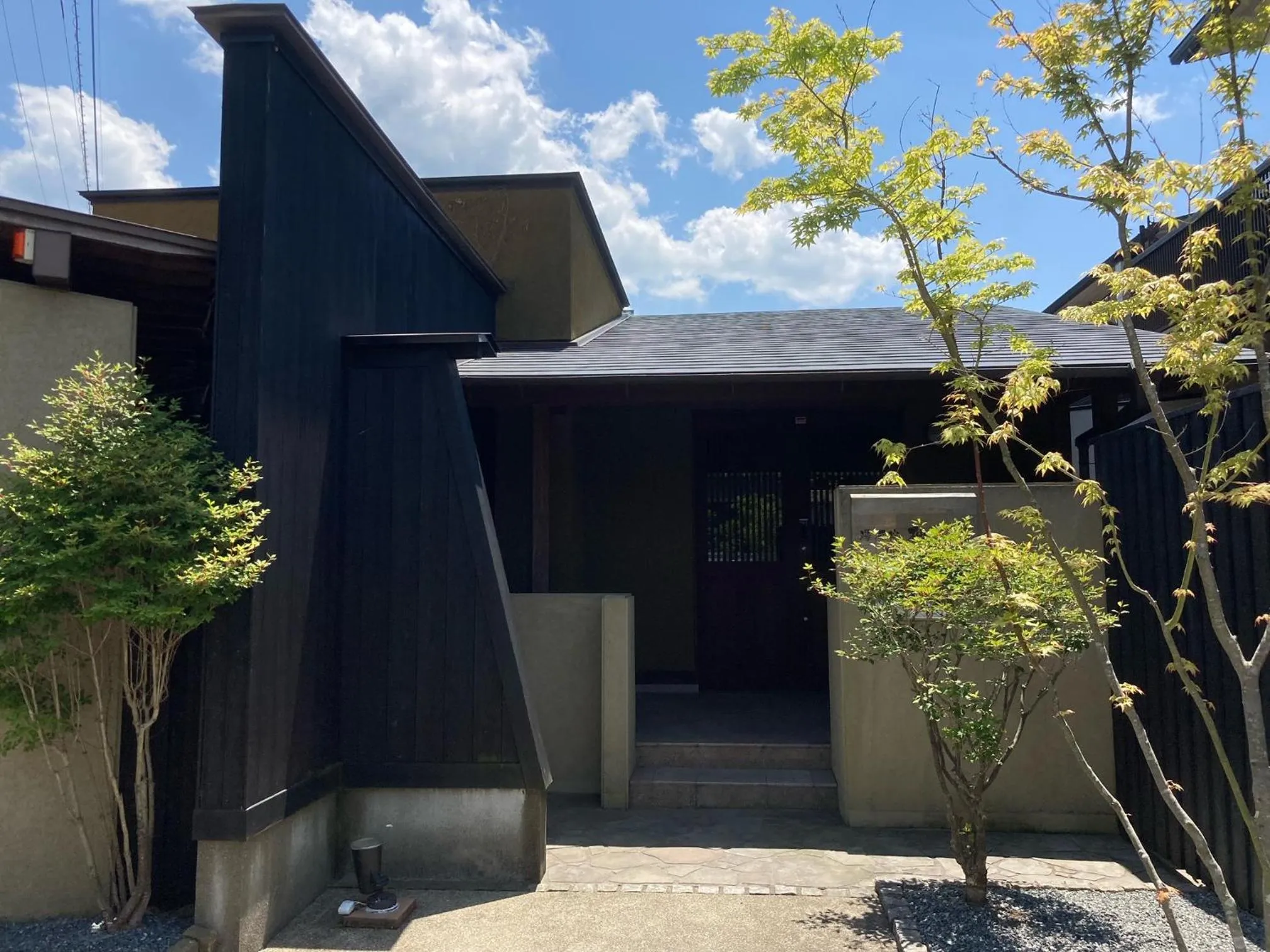 Property building in YUFUIN YUKI-AN