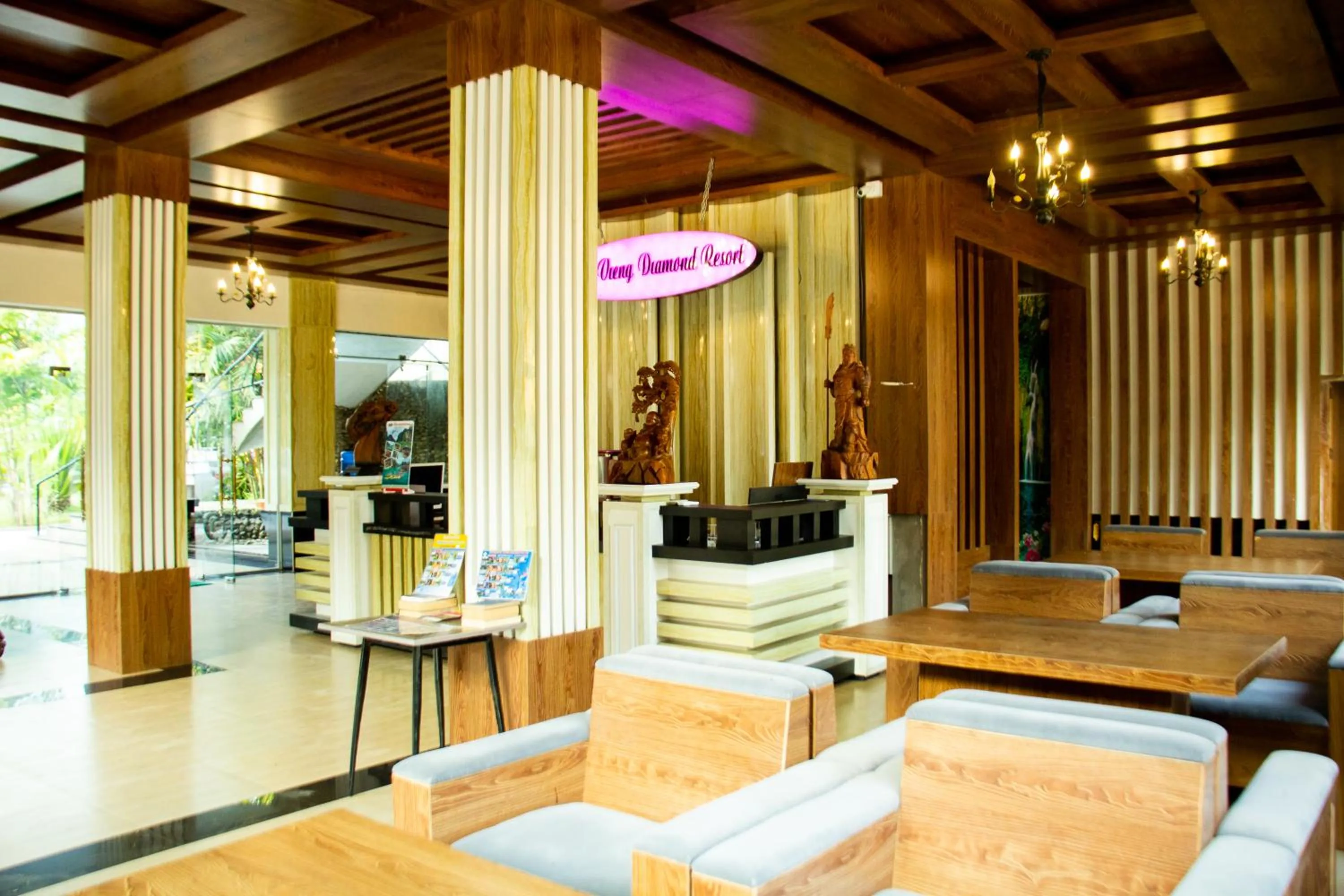 Property building in Vang Vieng Diamond Resort