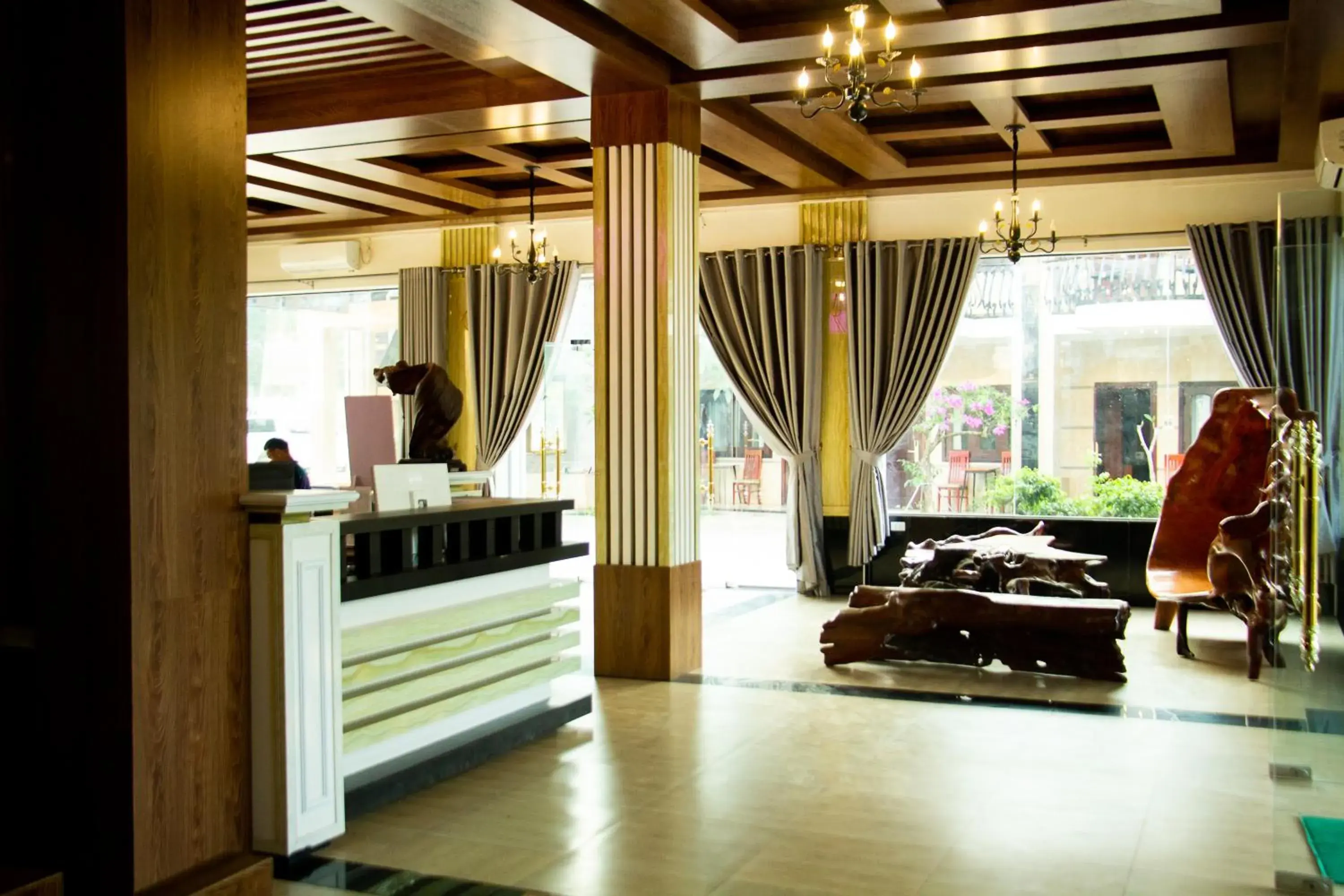 Property building in Vang Vieng Diamond Resort Property building in Vang Vieng Diamond Resort