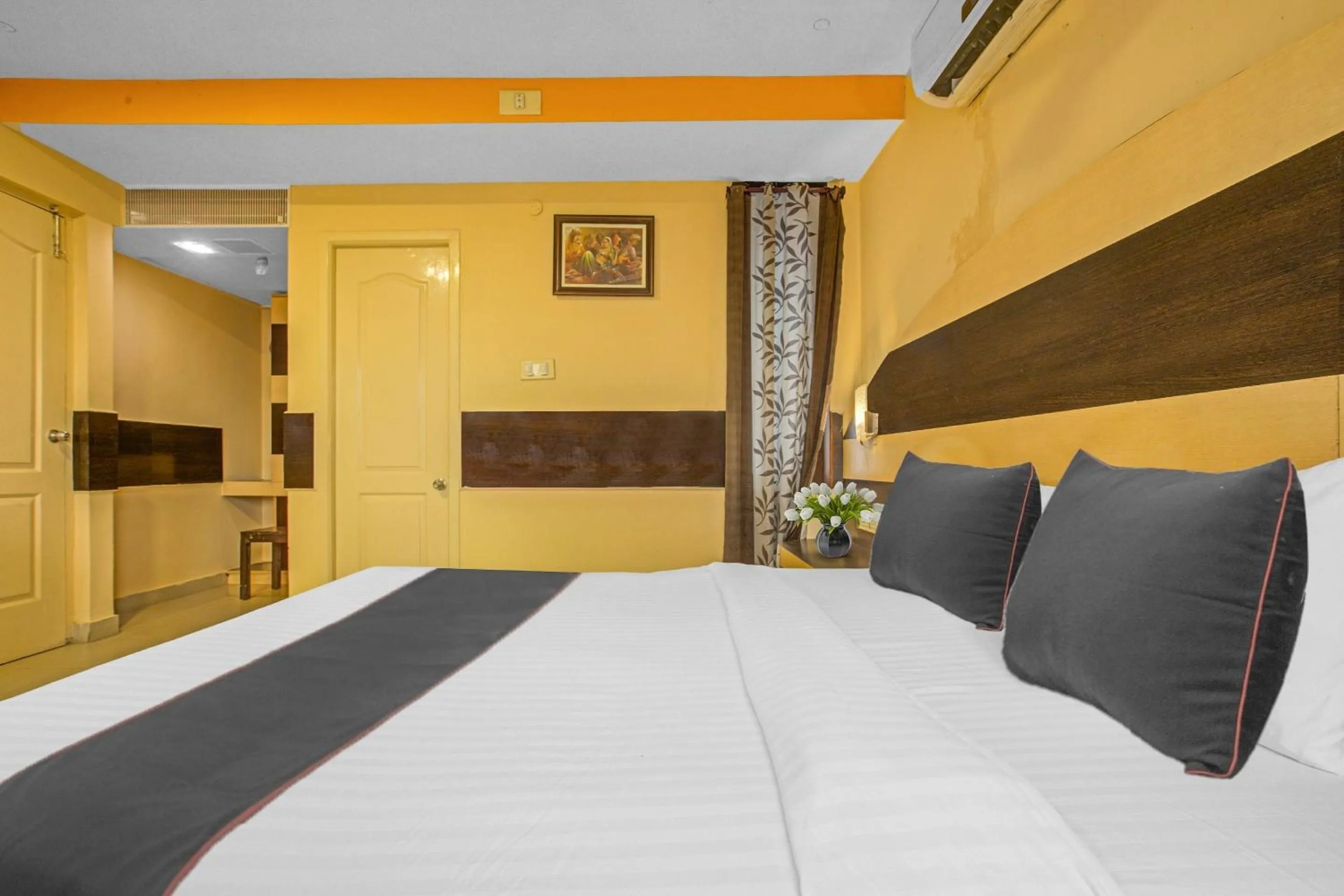 Bedroom in Collection O Mgr Inn