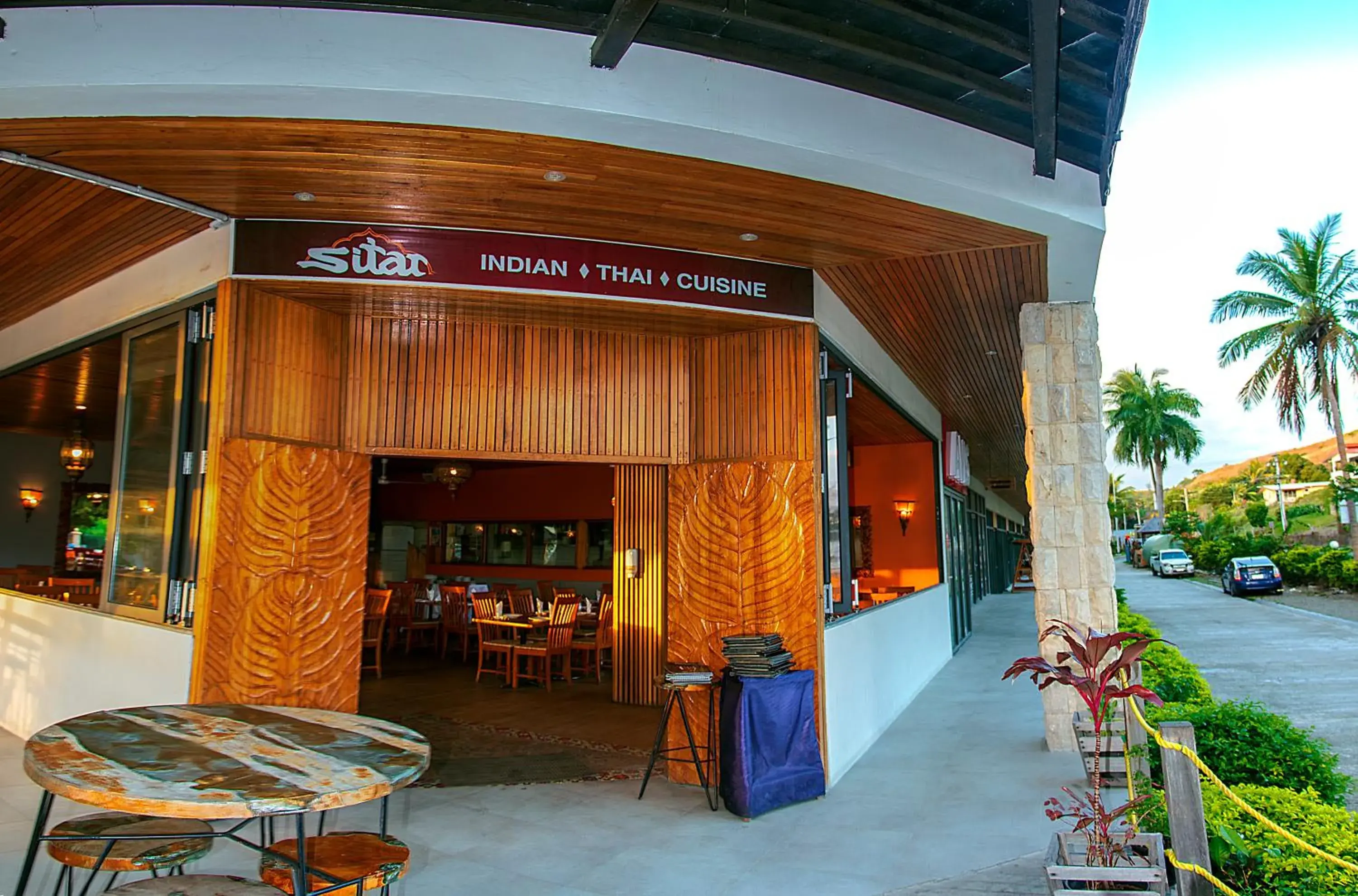 Restaurant/places to eat in Ramada Suites By Wyndham Seafront Coral Coast Restaurant/places to eat in Ramada Suites By Wyndham Seafront Coral Coast