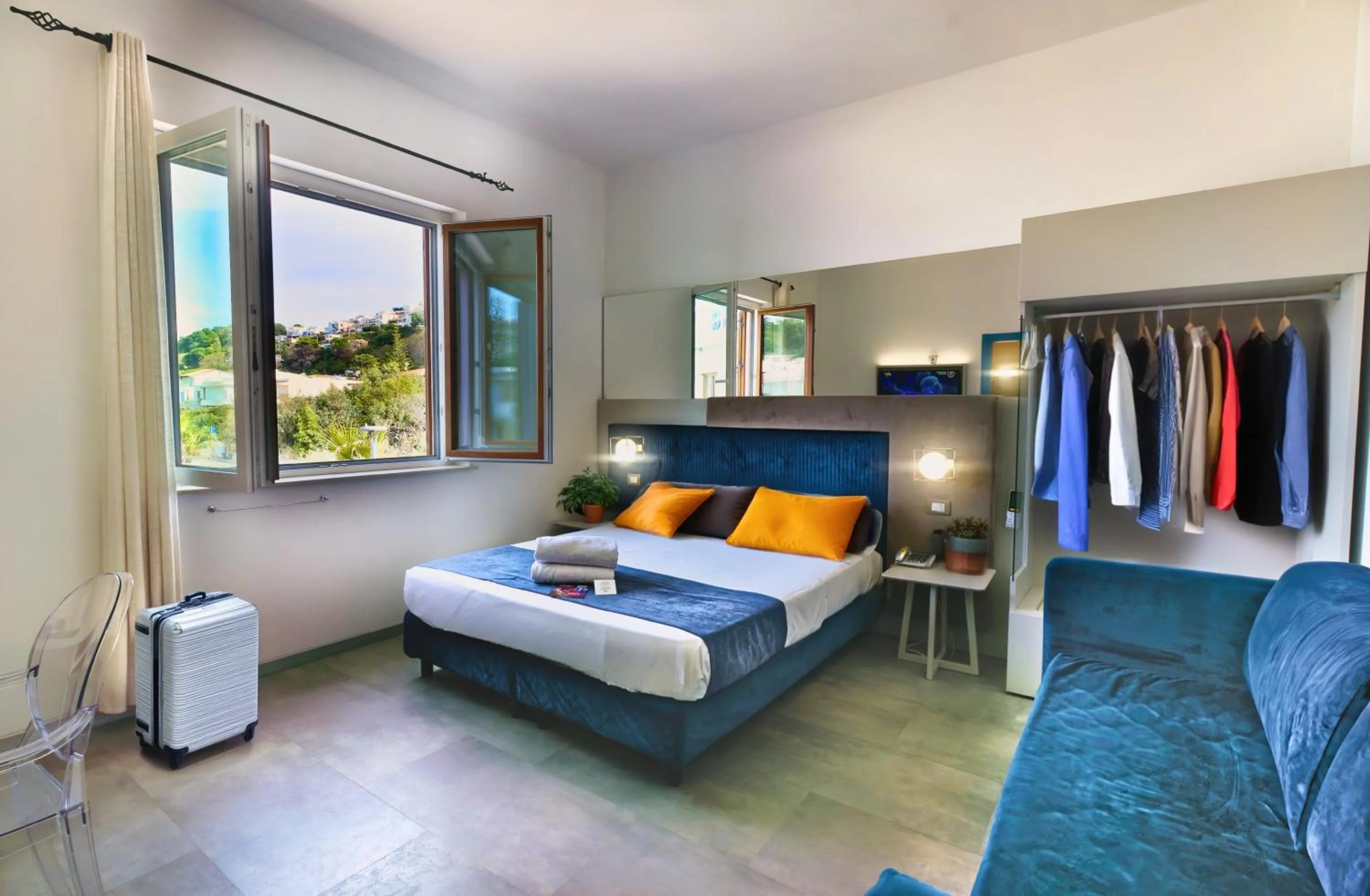 Bed in Hotel La Battigia