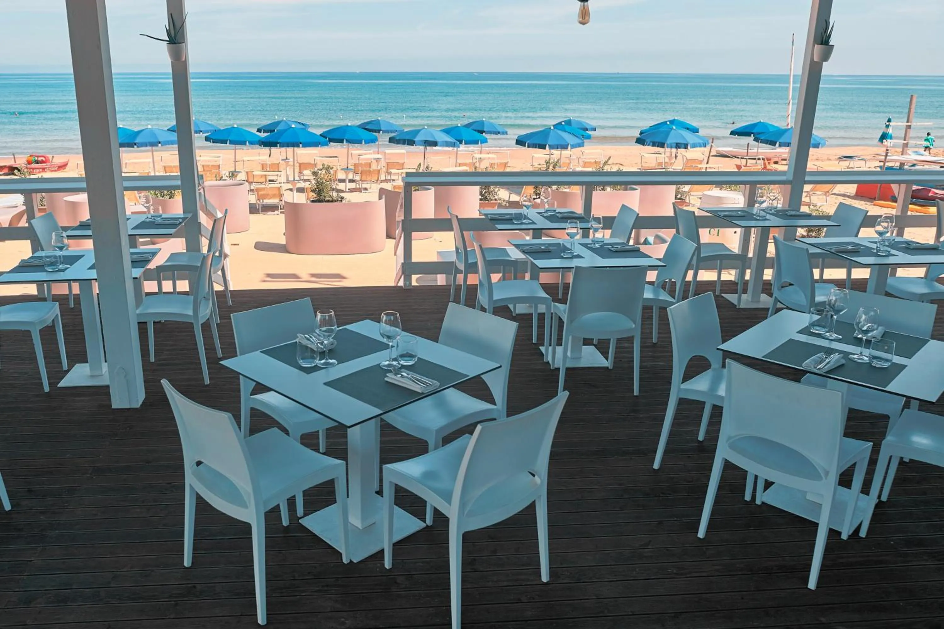 Restaurant/places to eat in Hotel La Battigia