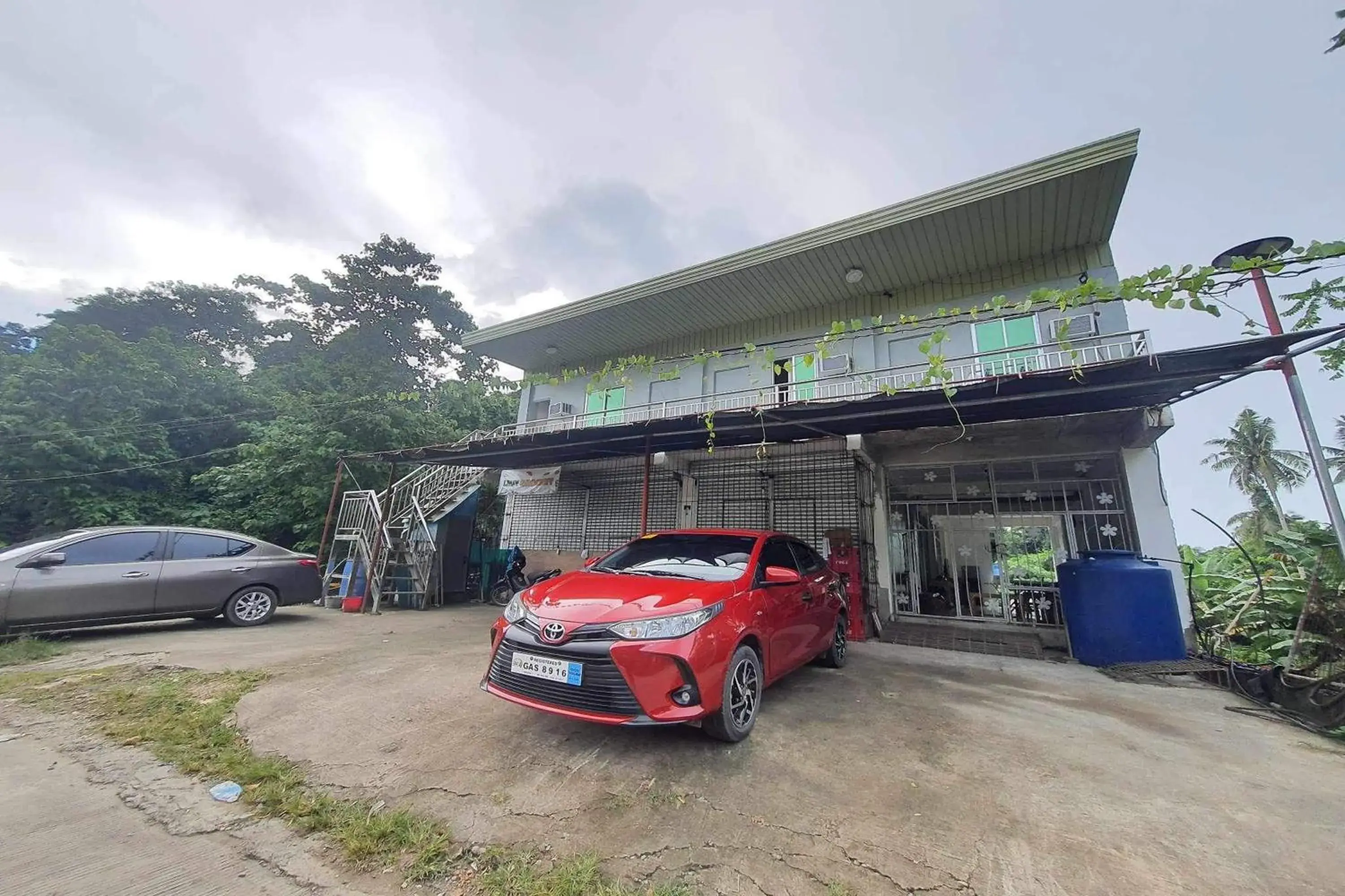 Property building in Bohol Transient Lruy near Panglao Beach Property building in Bohol Transient Lruy near Panglao Beach