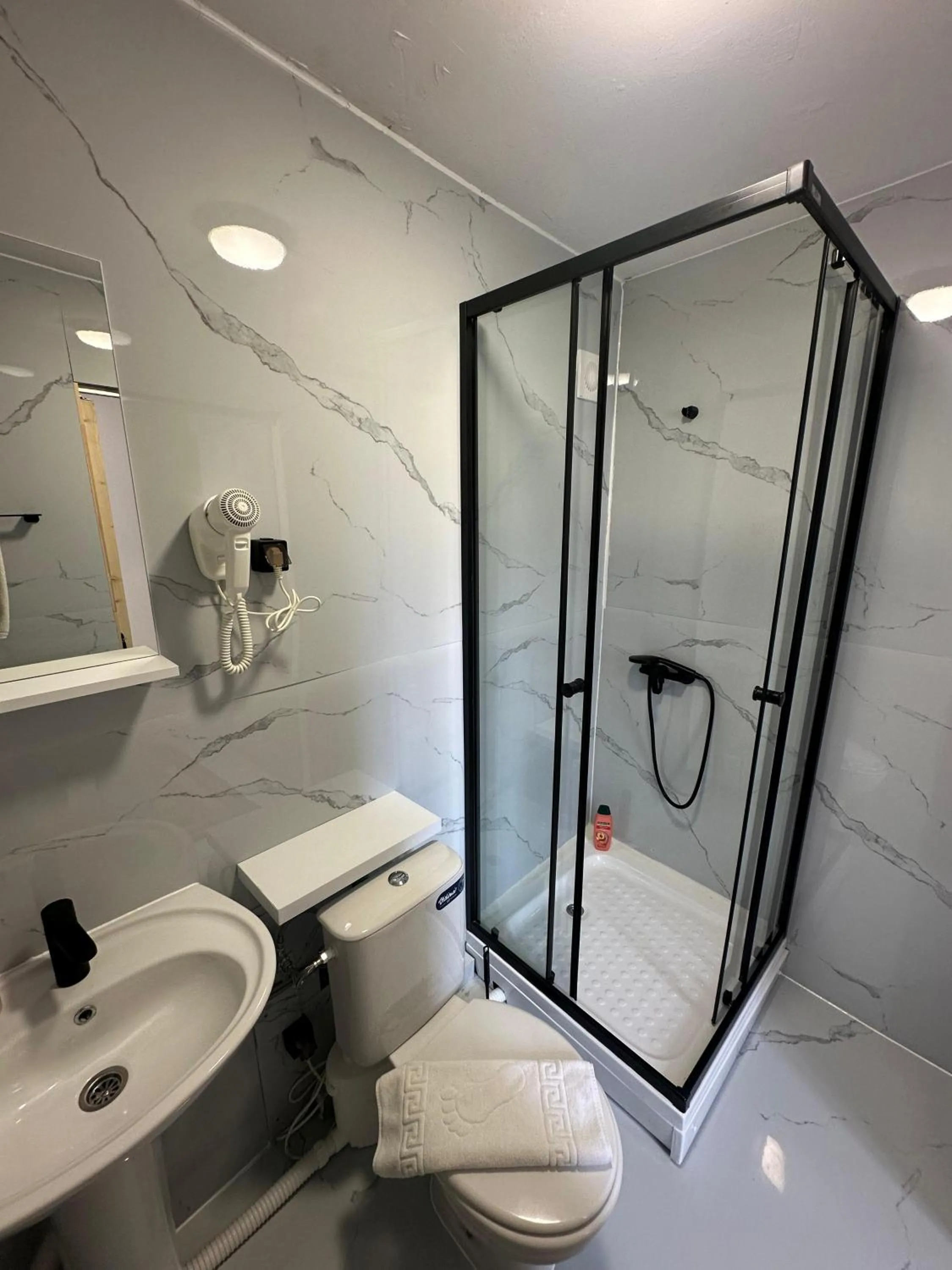 Shower in Beatrix Suites