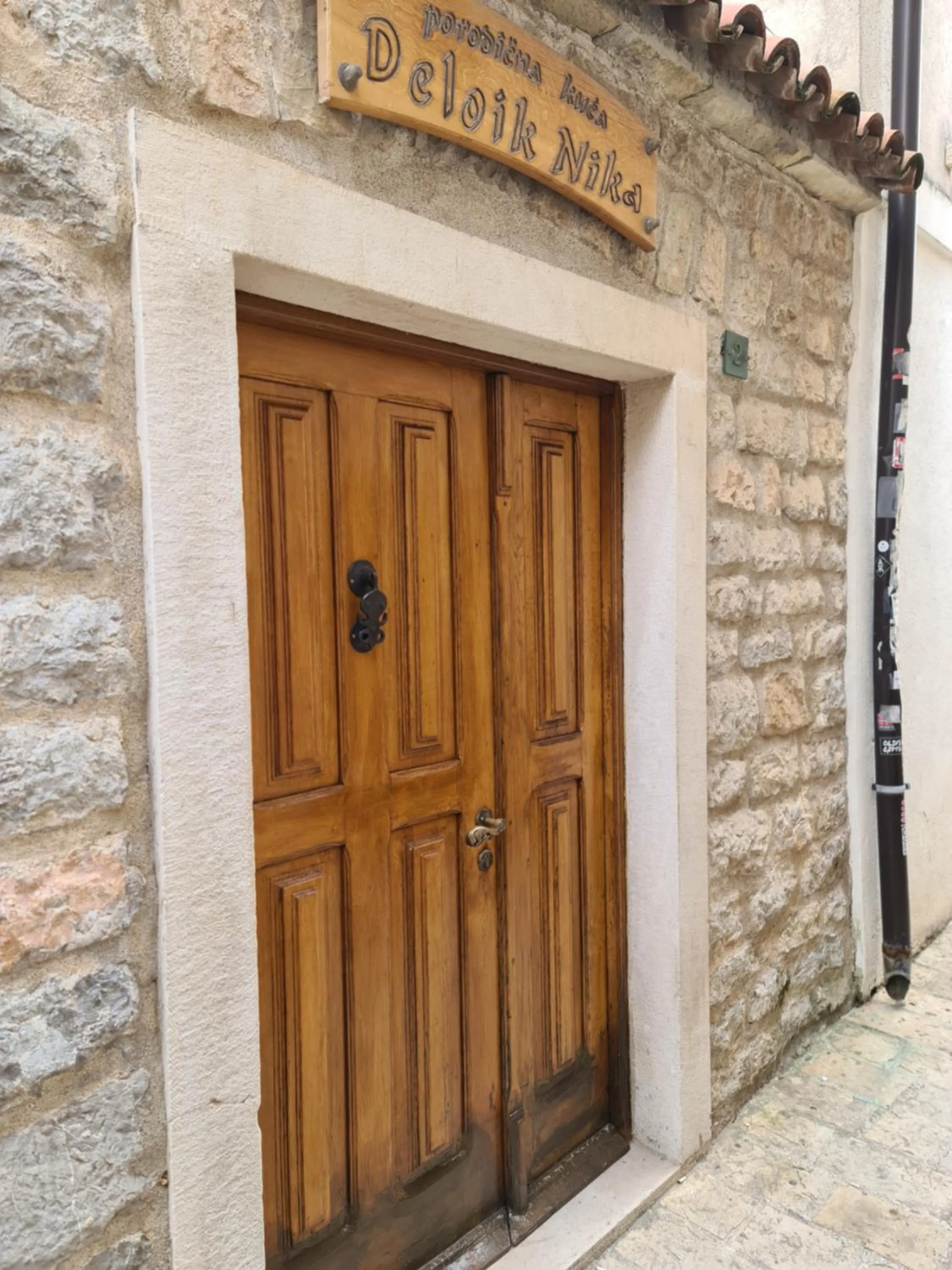 Facade/entrance in Beatrix Suites