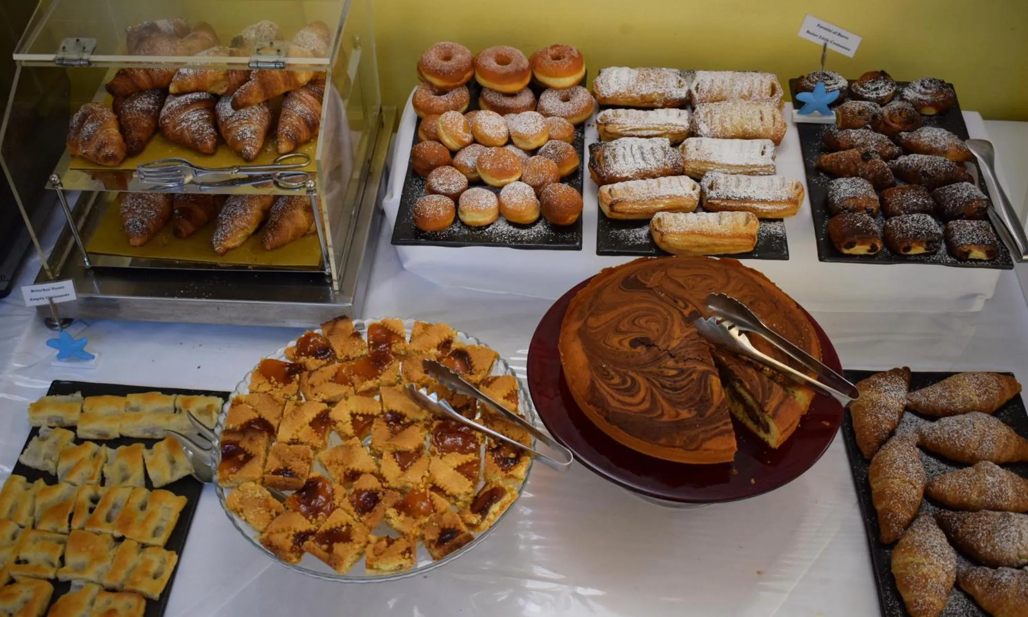 Breakfast in Hotel Doria