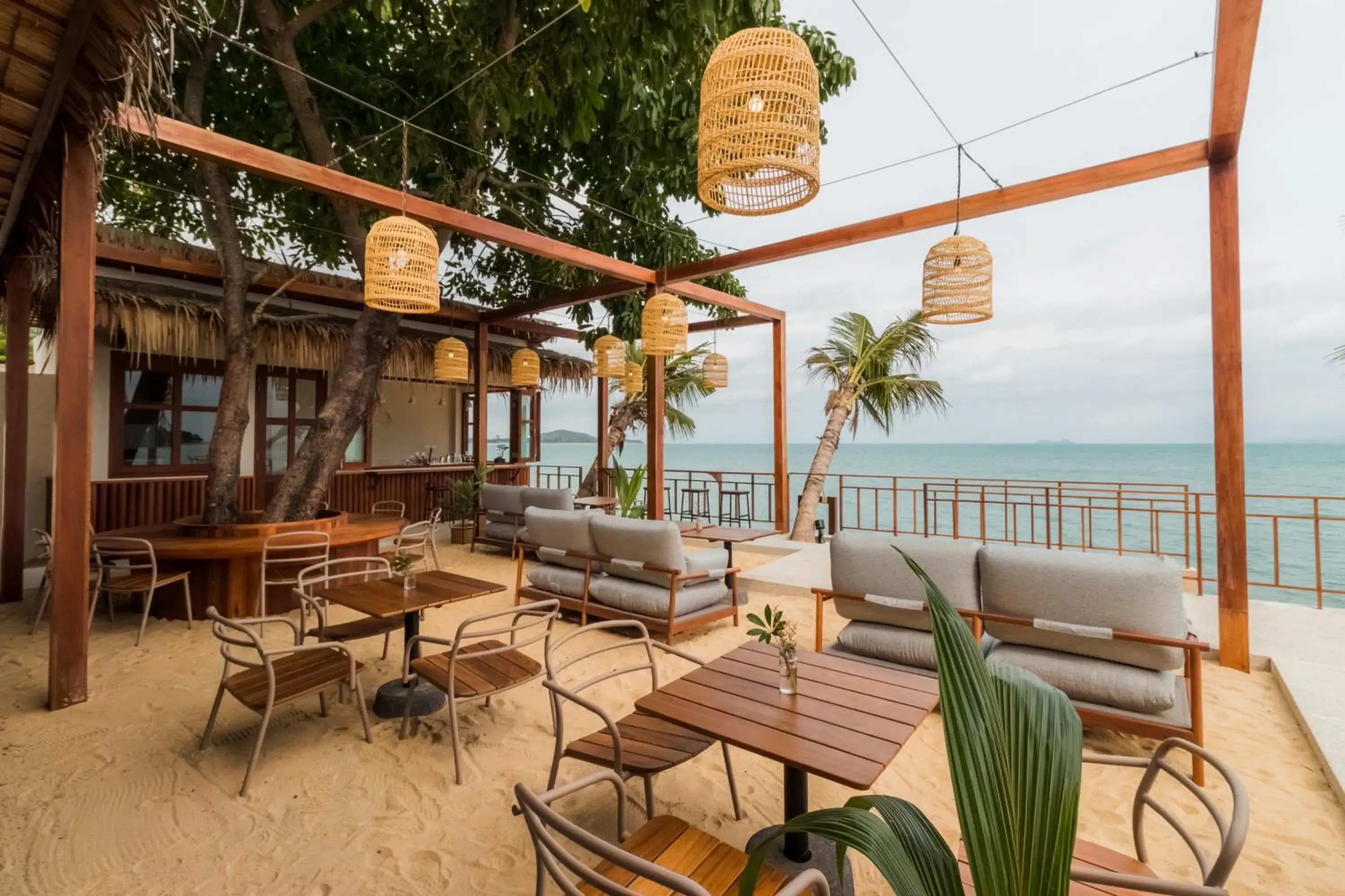 Restaurant/places to eat in The Flow Samui Beach Resort Restaurant/places to eat in The Flow Samui Beach Resort